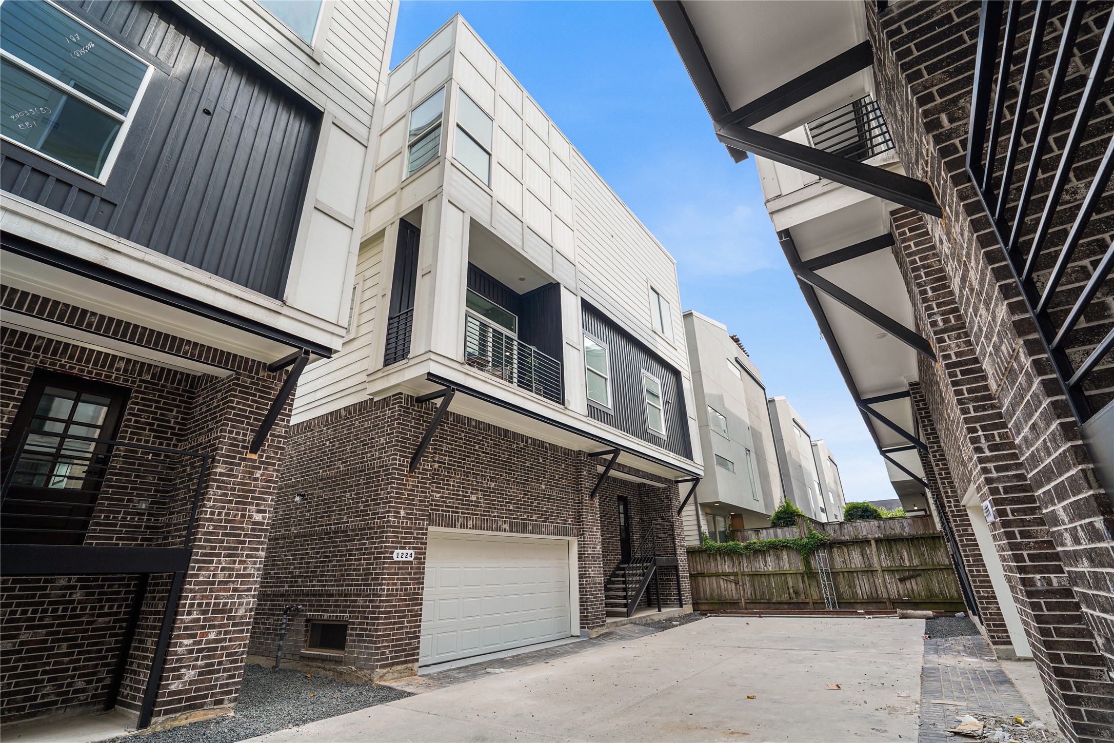 1224 W 18th Street, Houston, TX 77008