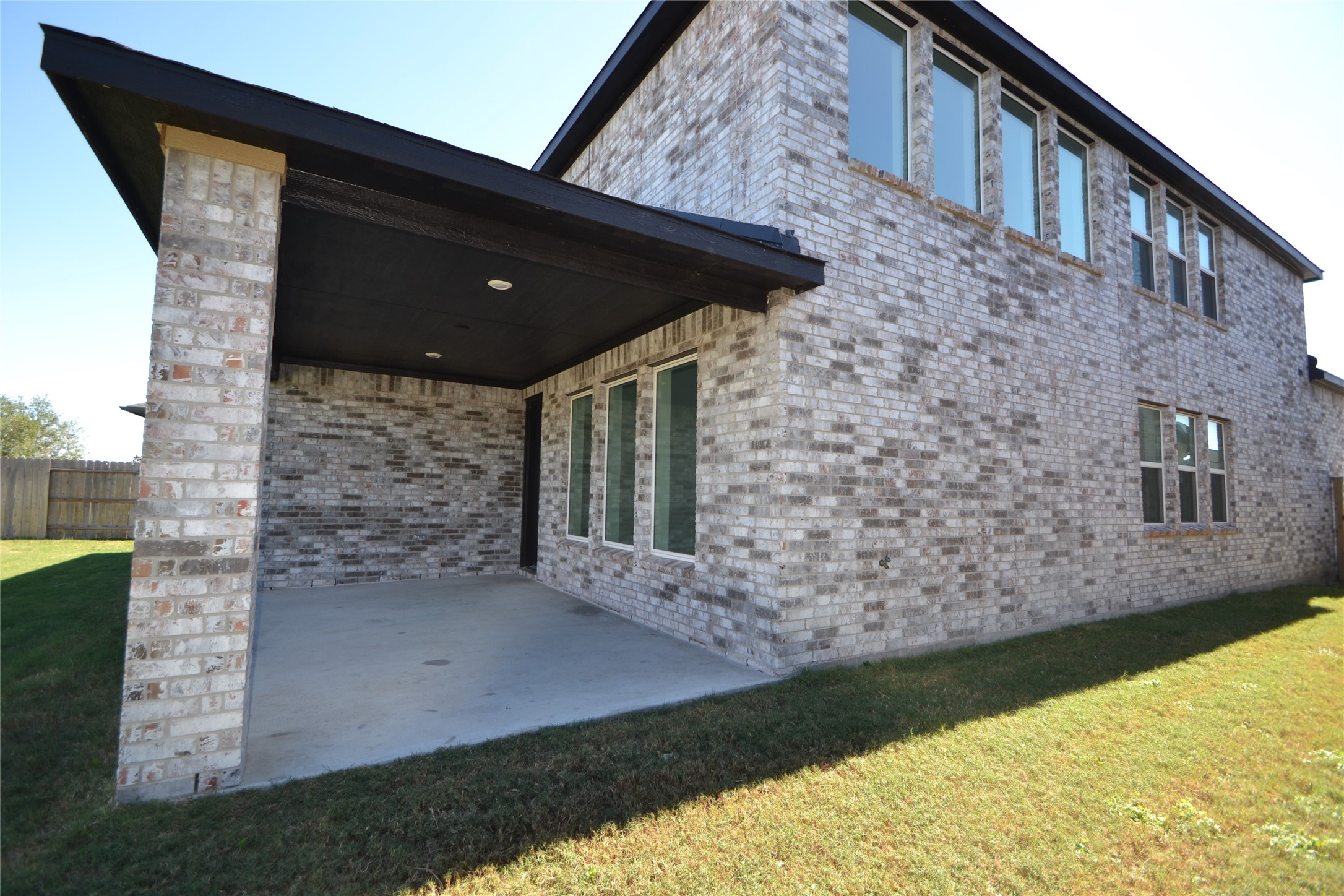 9714 Sunflower Mist Lane, Richmond, TX 77407