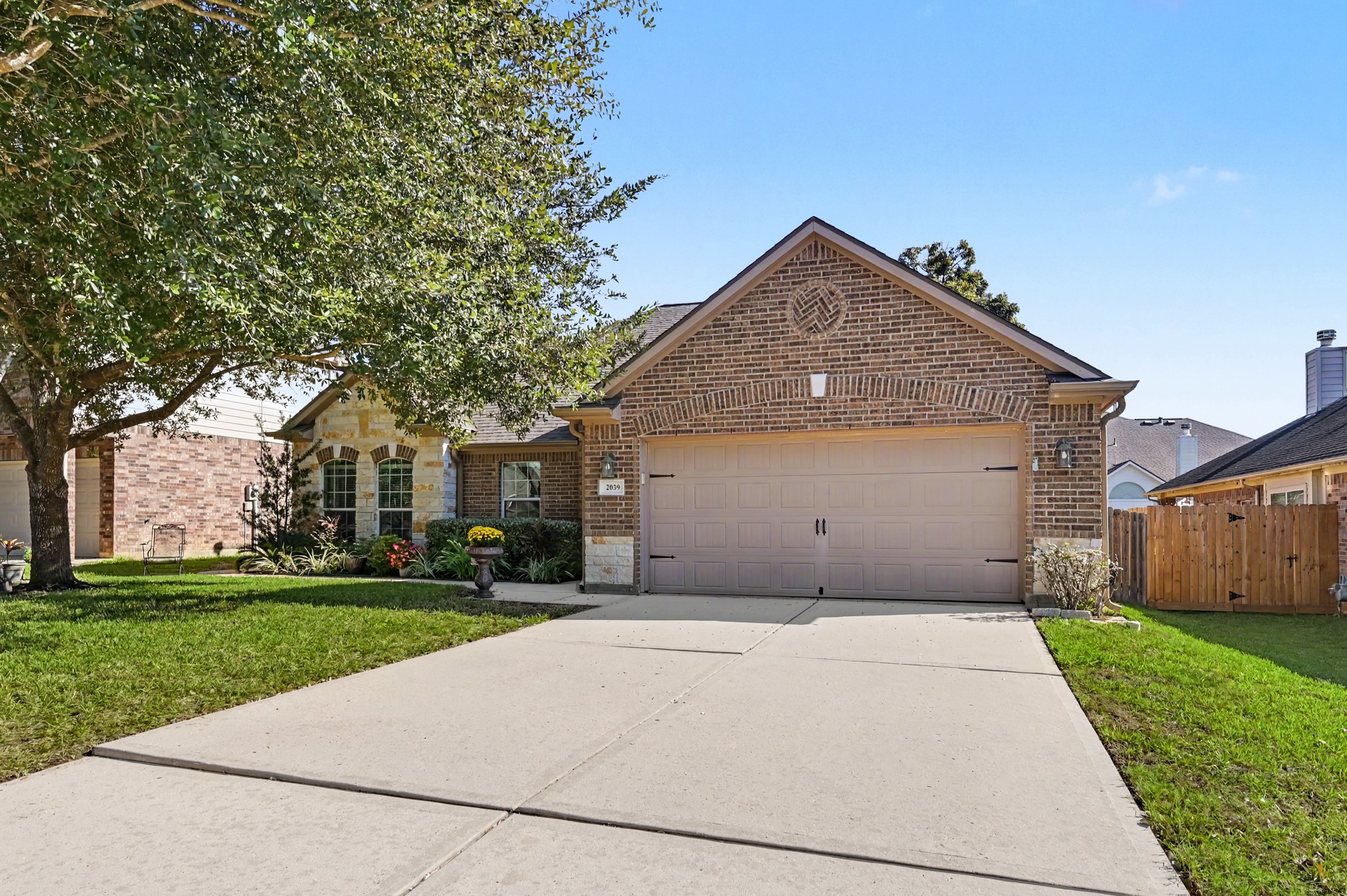 Single story 3 bedroom 2 bath home in Stewarts Forest