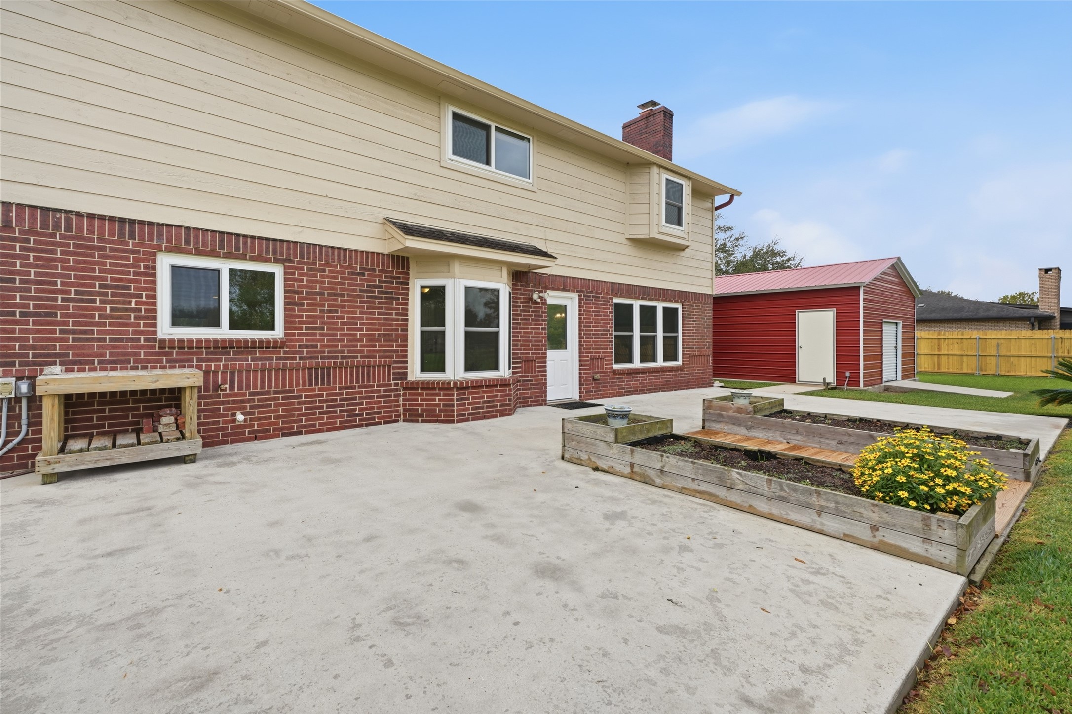 13612 Washington Street, Santa Fe, TX 77510