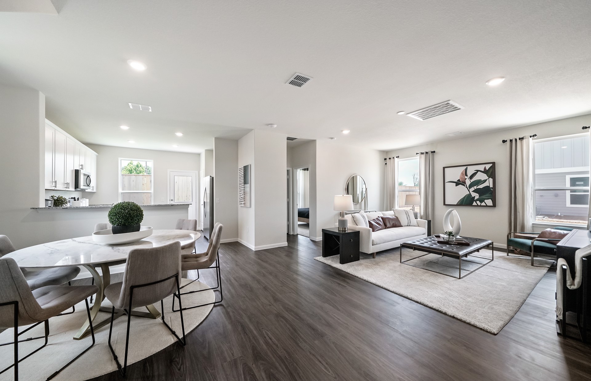 MODEL HOME images may NOT be consistent with the finished product. MODEL HOME images may NOT be consistent with the finished product.