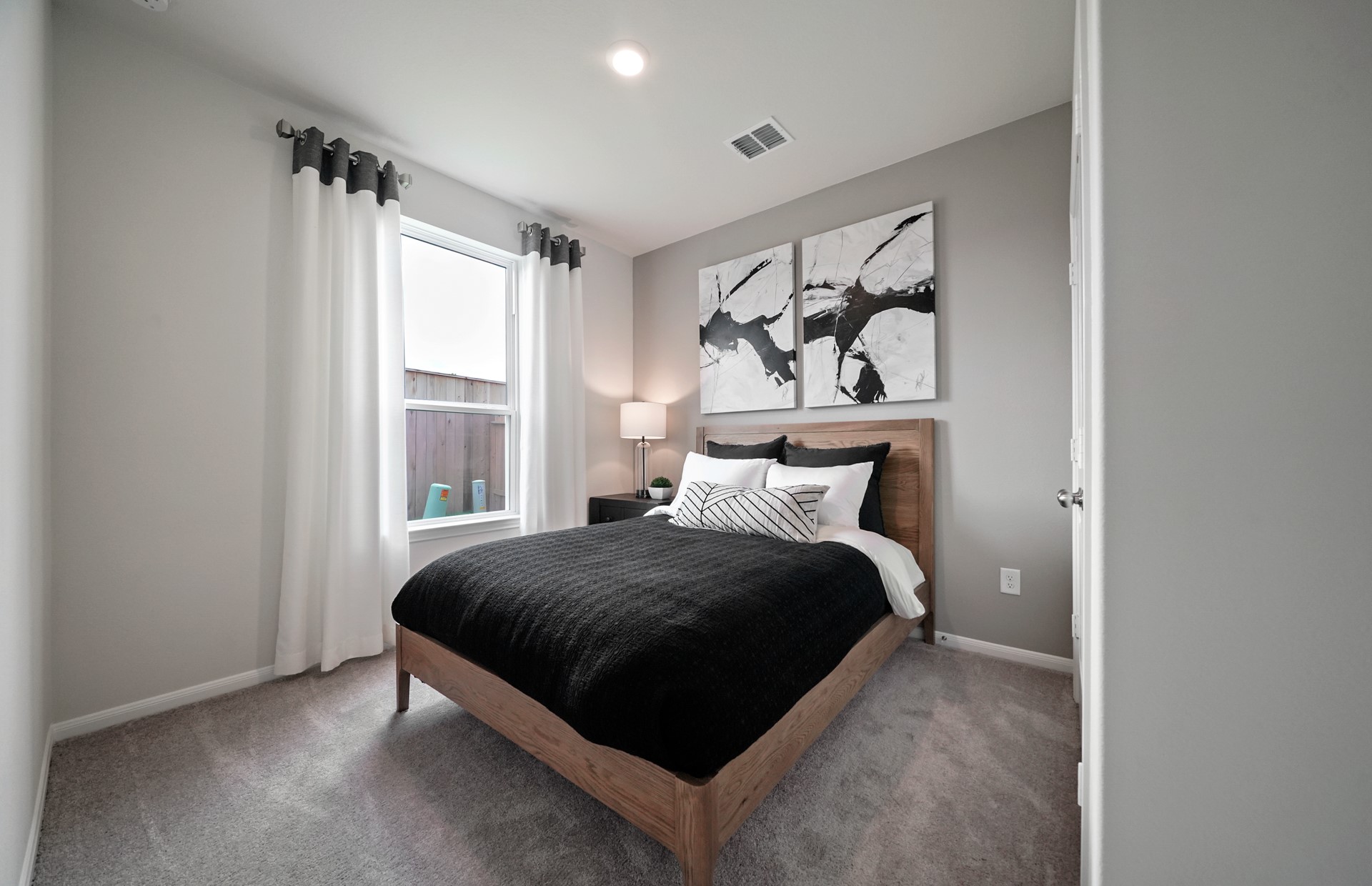 MODEL HOME images may NOT be consistent with the finished product. MODEL HOME images may NOT be consistent with the finished product.