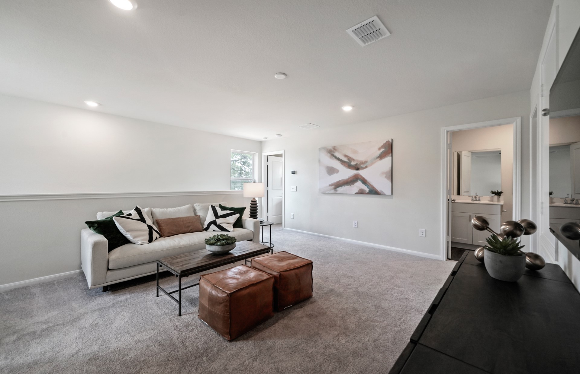 MODEL HOME images may NOT be consistent with the finished product. MODEL HOME images may NOT be consistent with the finished product.