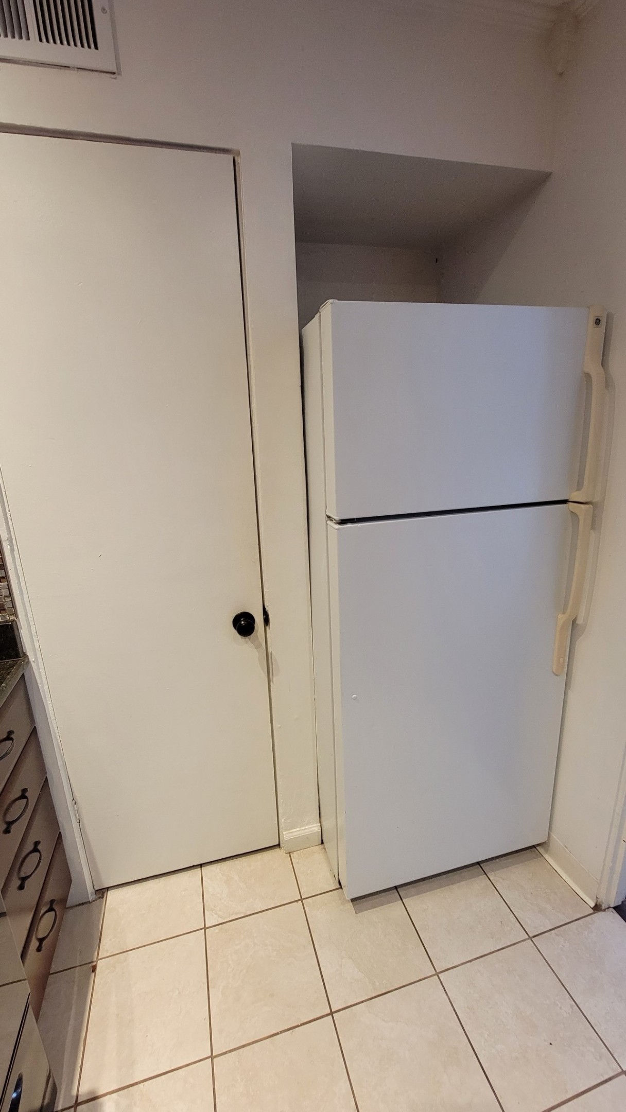 Refrigerator included