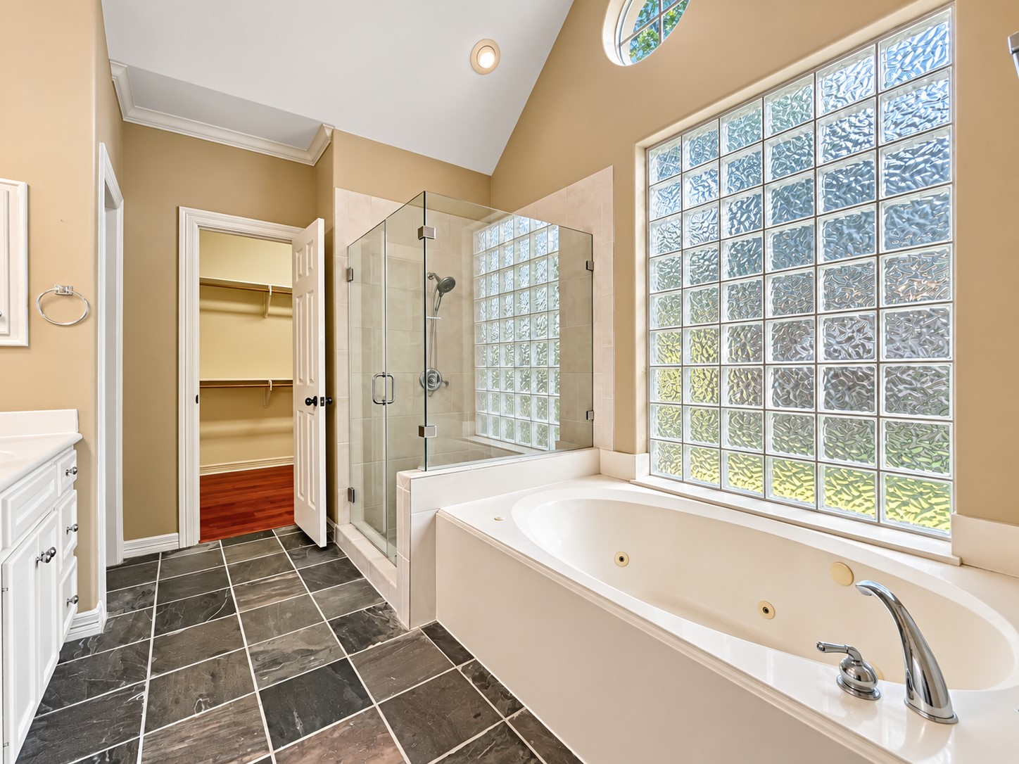 1504 Carriage Run W, Conroe, TX 77384