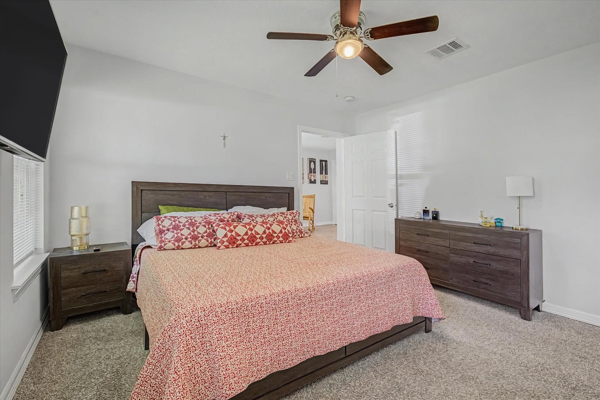 6834 New York Street, Houston, TX 77021