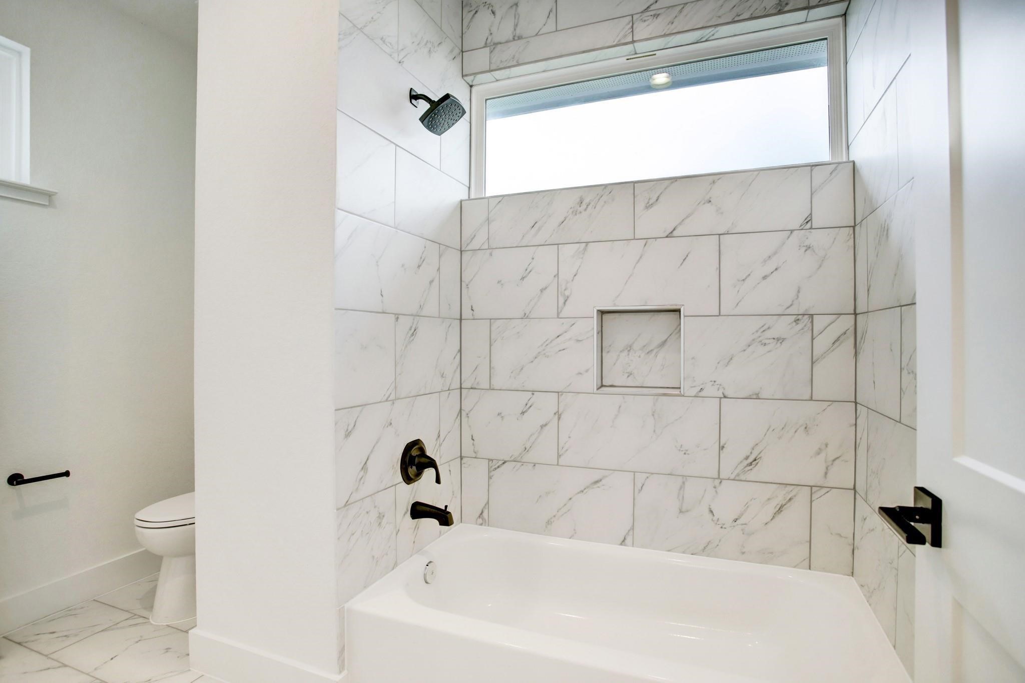 1220 Mcneil Street, Houston, TX 77009