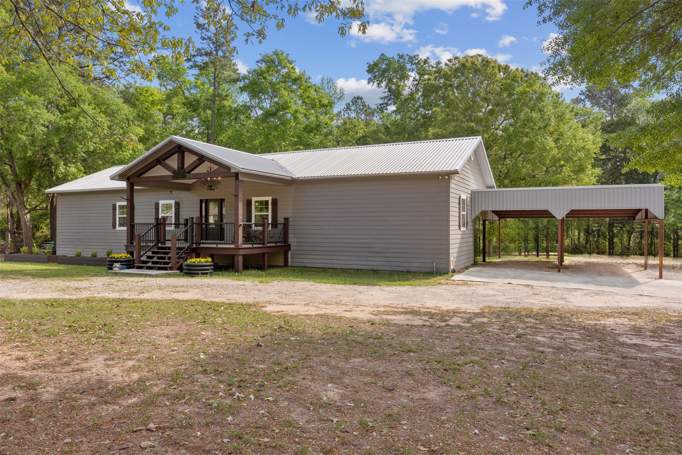Front view of 30902 Kate Dr., Magnolia.