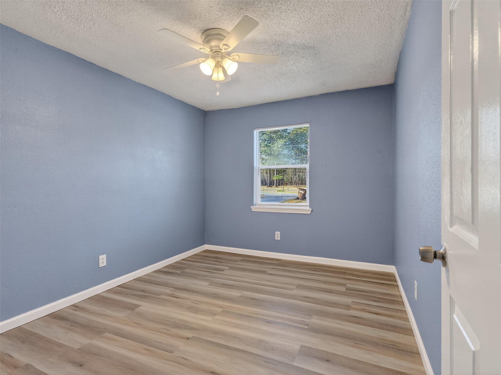 2613 Timber Drive, Dickinson, TX 77539
