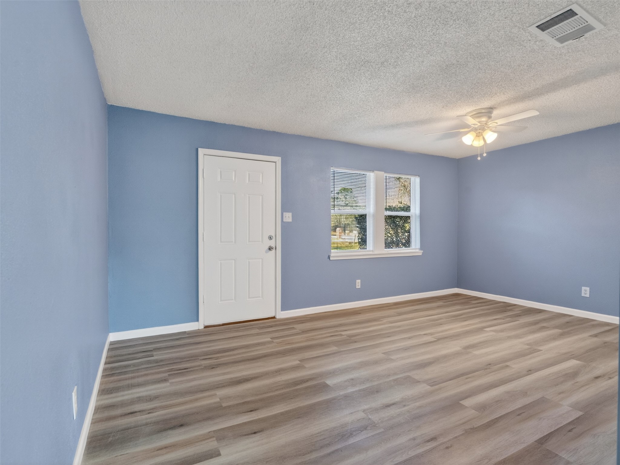 2613 Timber Drive, Dickinson, TX 77539