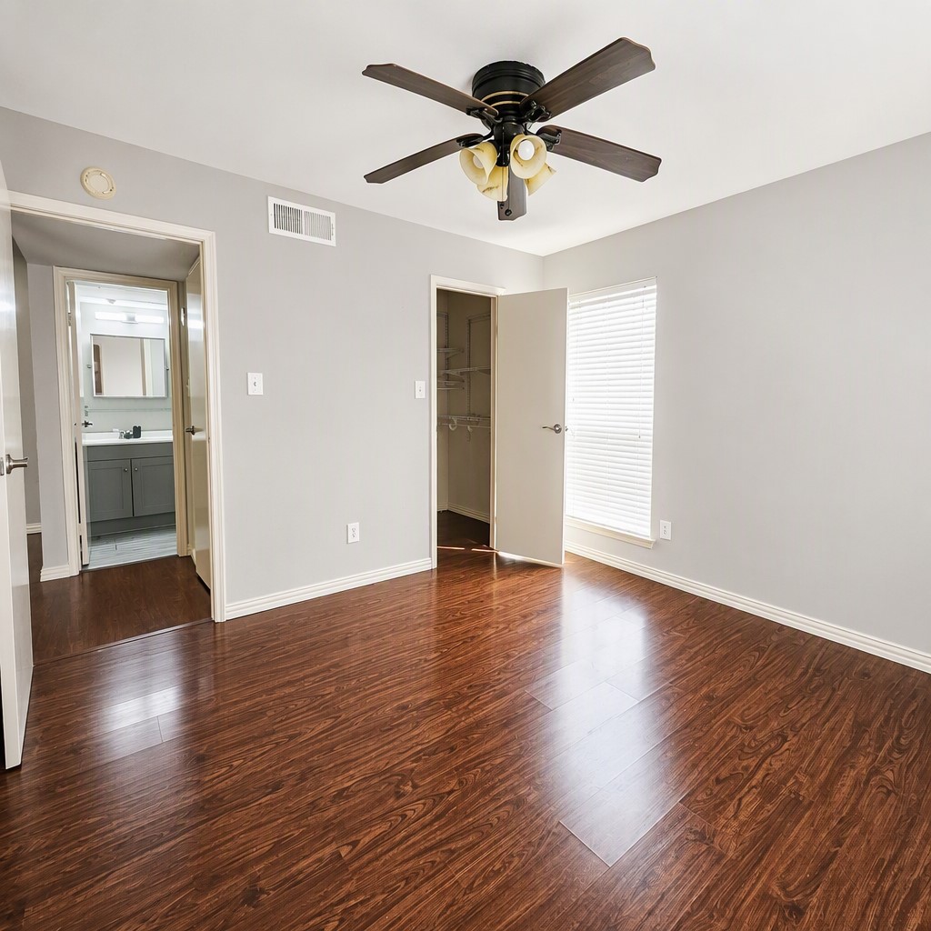 2120 El Paseo Street, #620, Houston, TX 77054