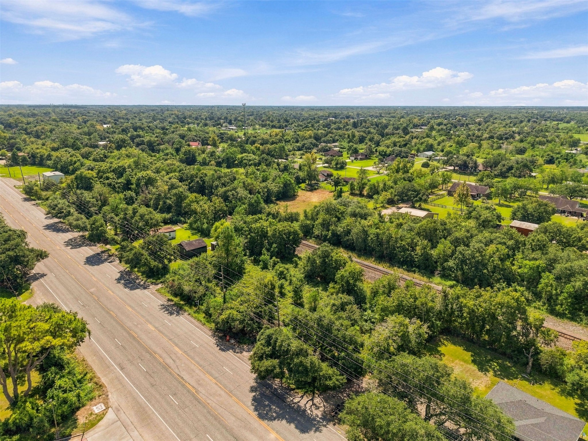 15605 Highway 6, Santa Fe, TX 77517
