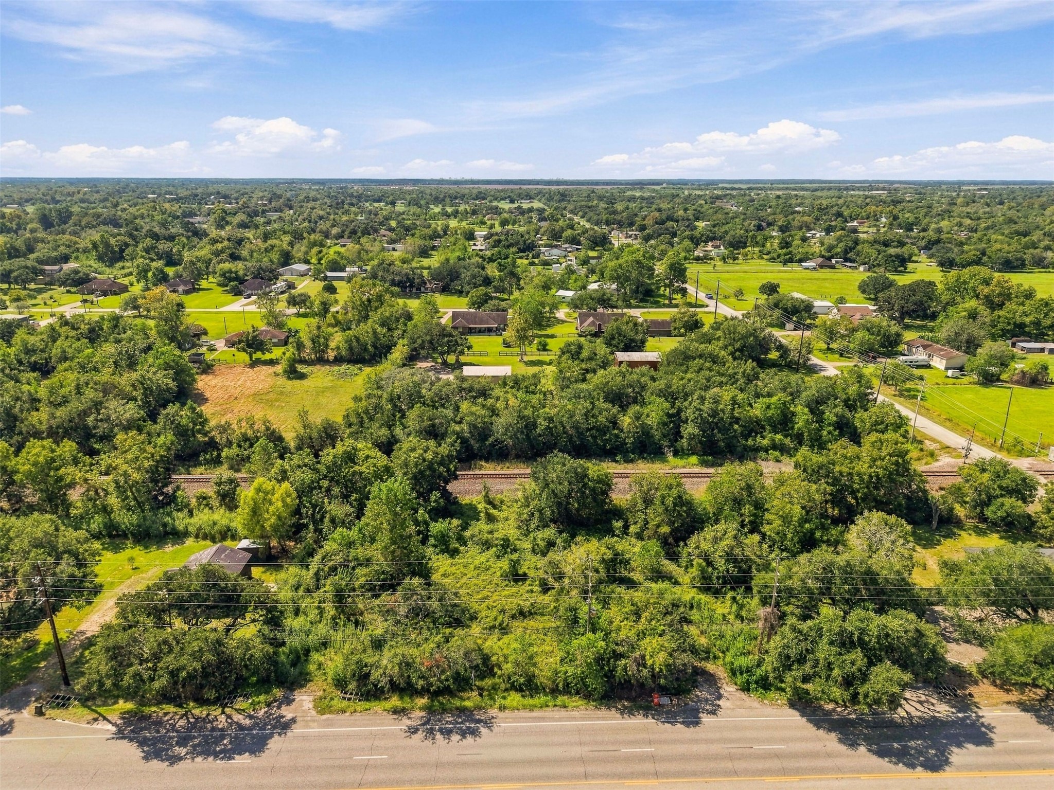 15605 Highway 6, Santa Fe, TX 77517