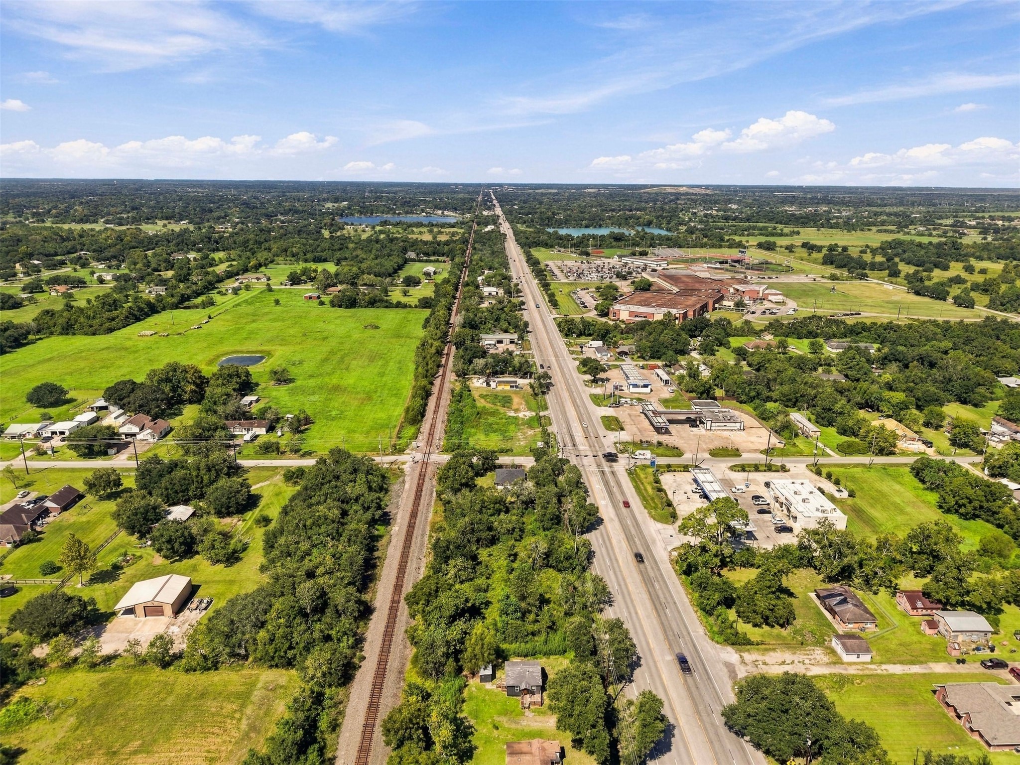 15605 Highway 6, Santa Fe, TX 77517