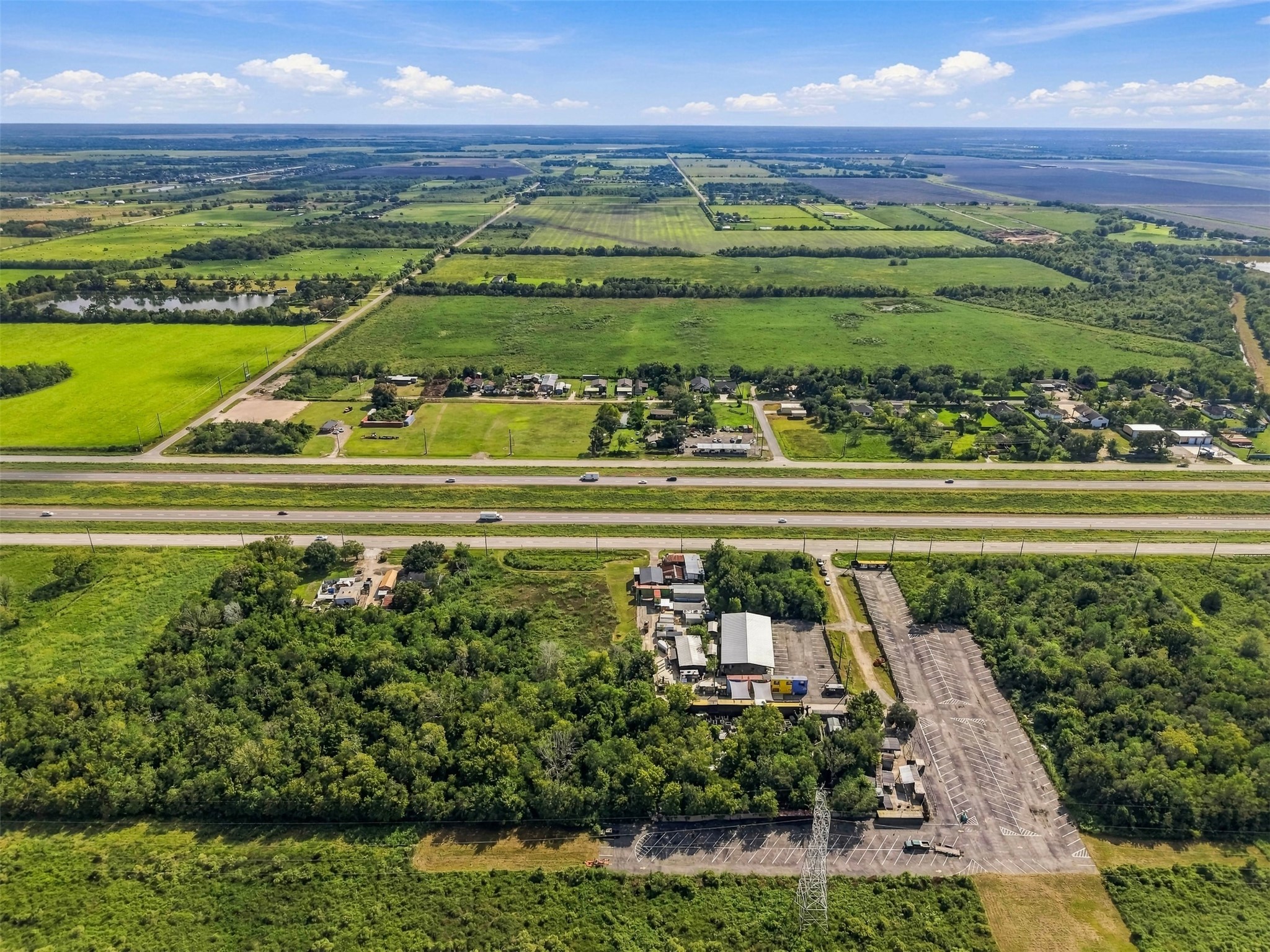 15605 Highway 6, Santa Fe, TX 77517