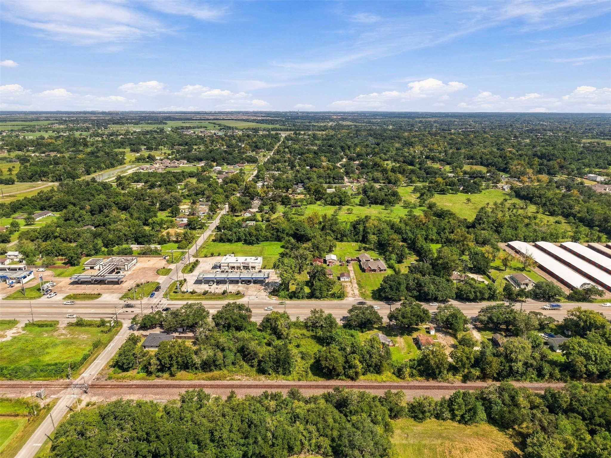 15605 Highway 6, Santa Fe, TX 77517