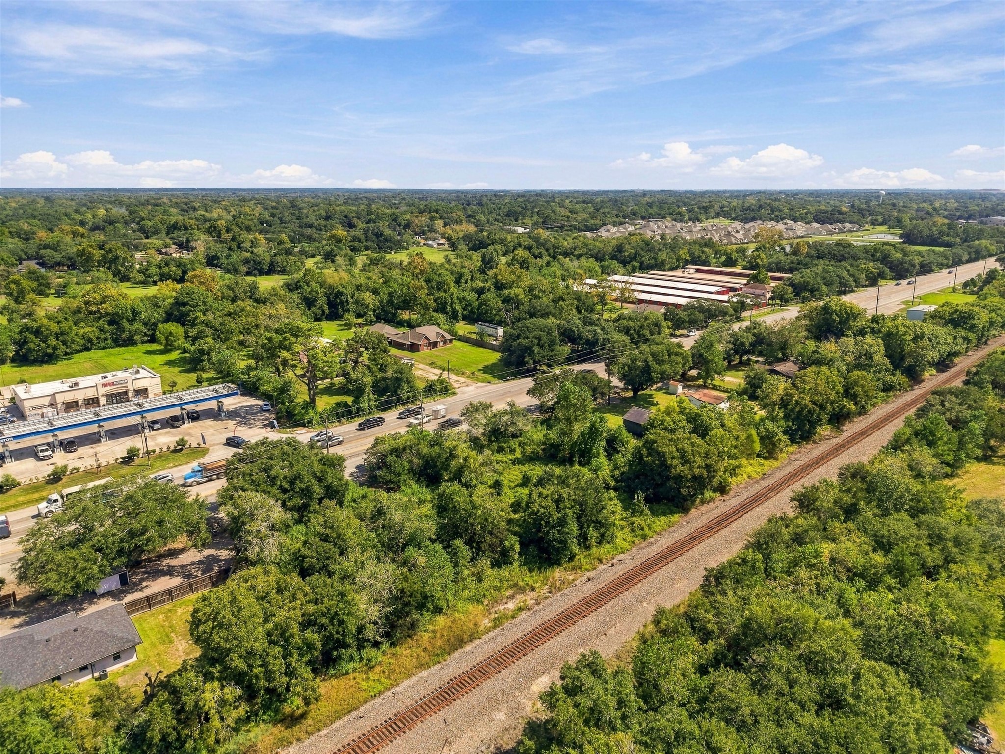 15605 Highway 6, Santa Fe, TX 77517