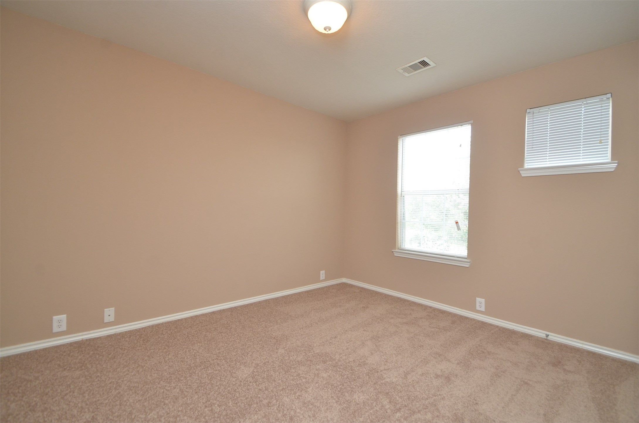915 Butterfly Lane, Rosenberg, TX 77469