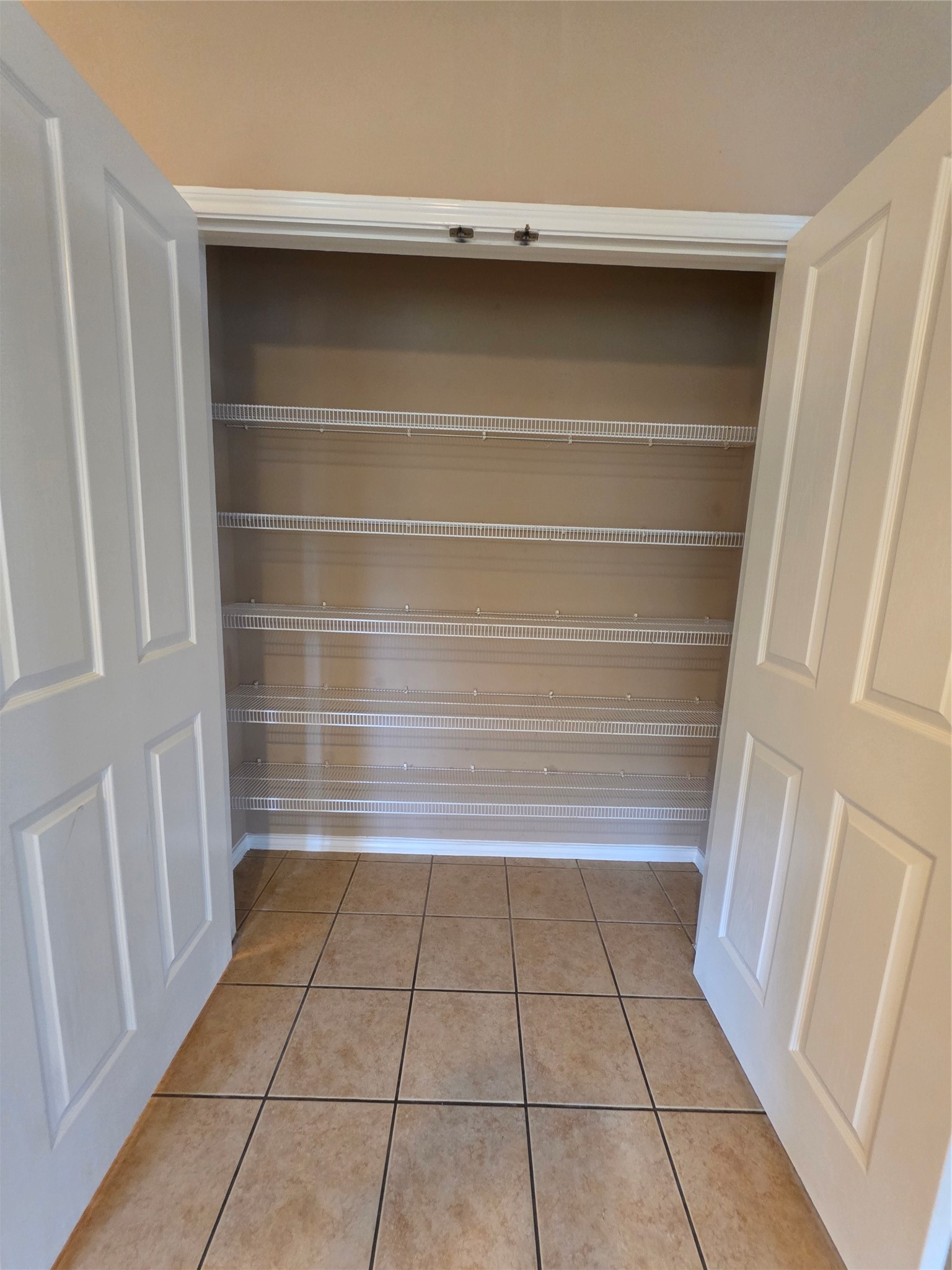 915 Butterfly Lane, Rosenberg, TX 77469