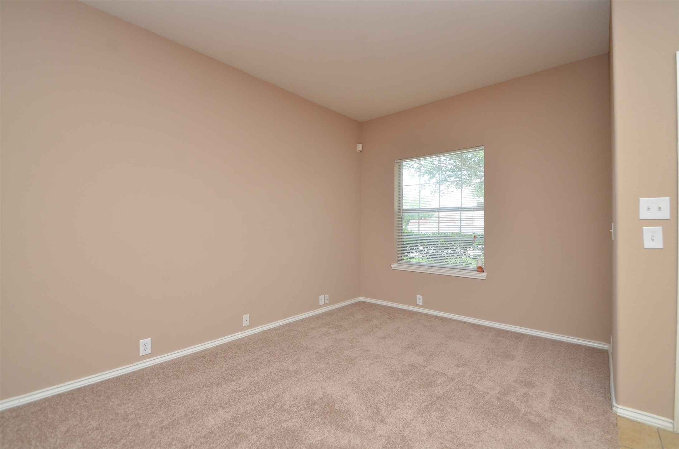 915 Butterfly Lane, Rosenberg, TX 77469