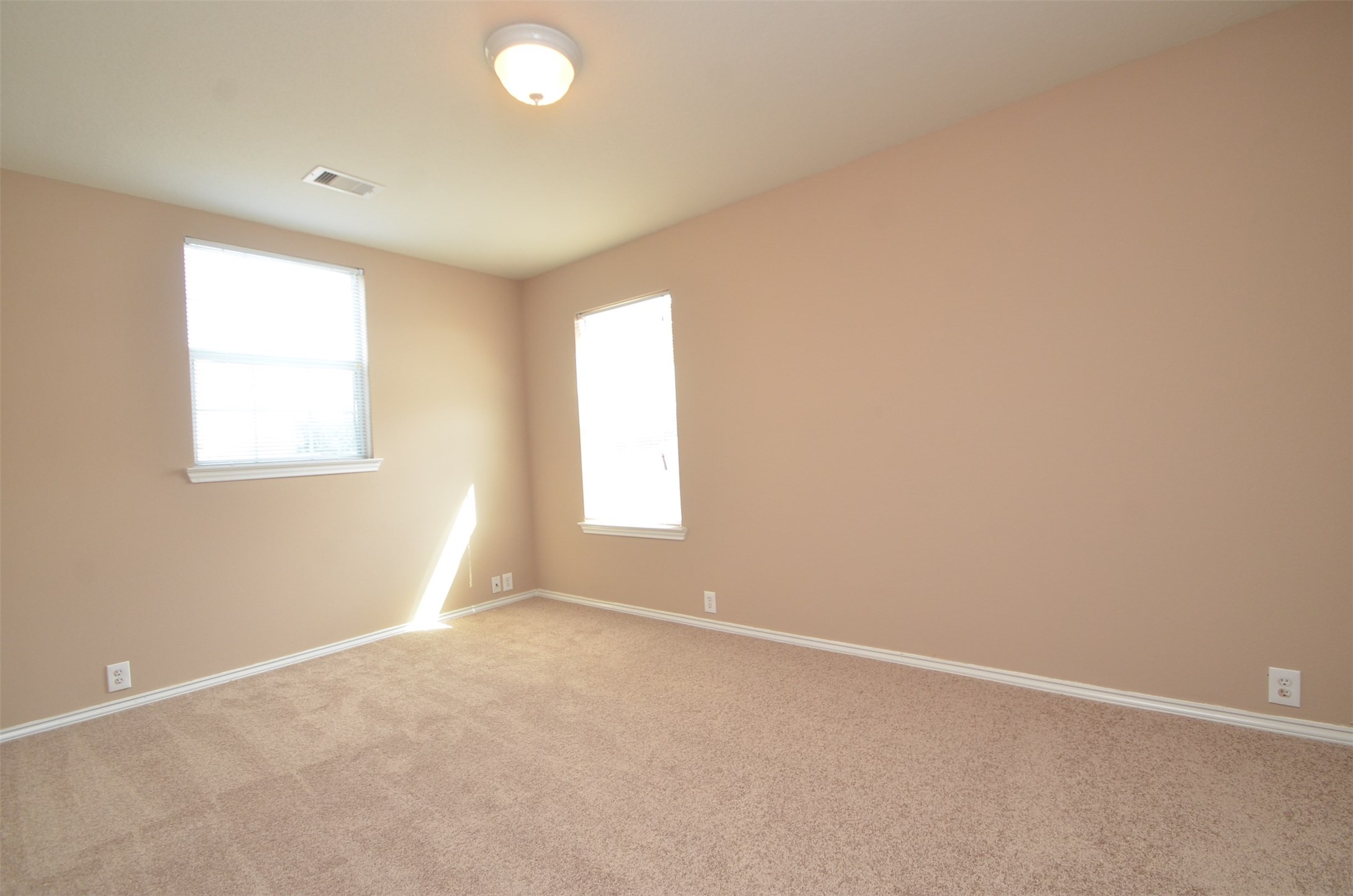 915 Butterfly Lane, Rosenberg, TX 77469