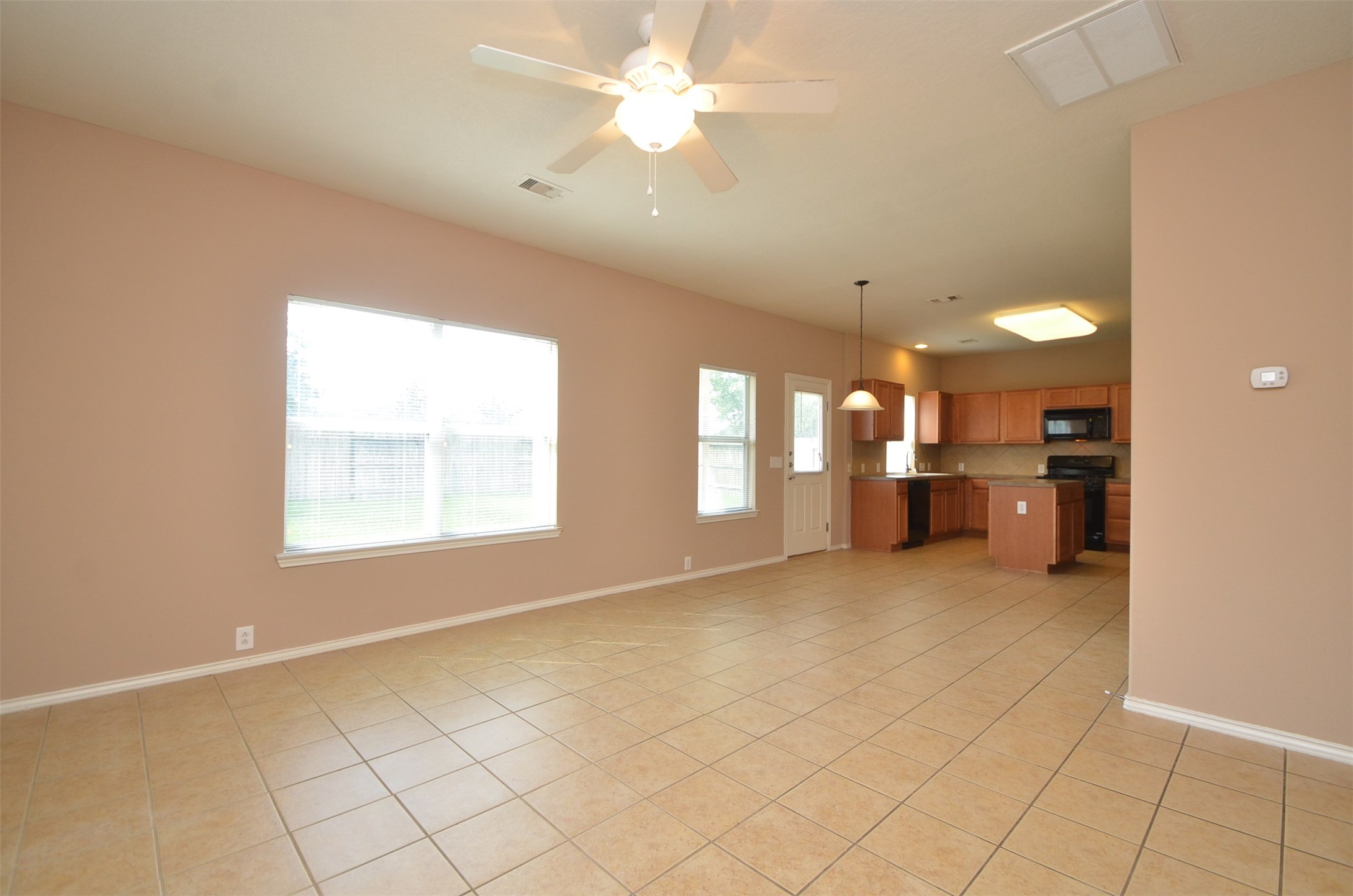 915 Butterfly Lane, Rosenberg, TX 77469