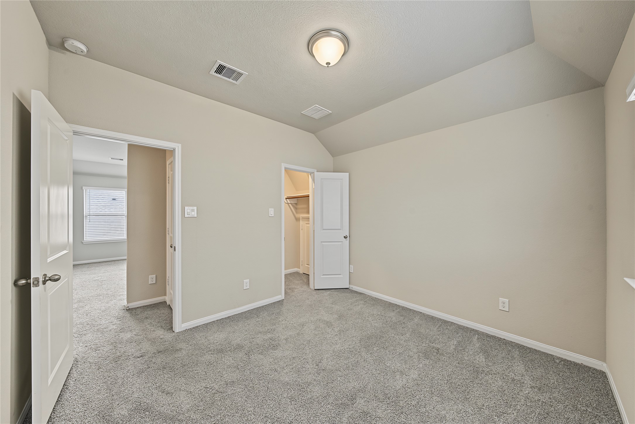 8719 Arbor Trail Drive, Missouri City, TX 77459