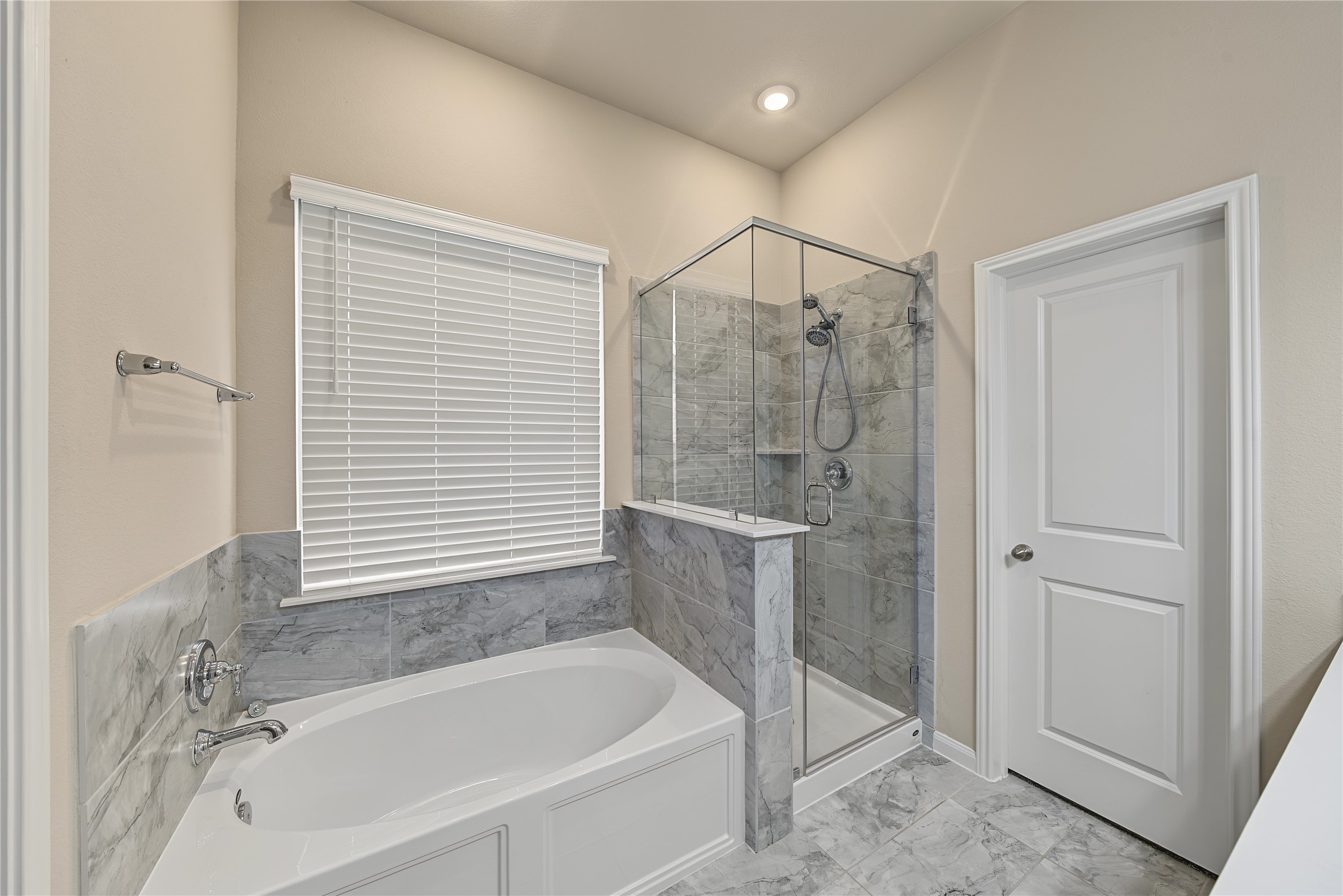 8719 Arbor Trail Drive, Missouri City, TX 77459