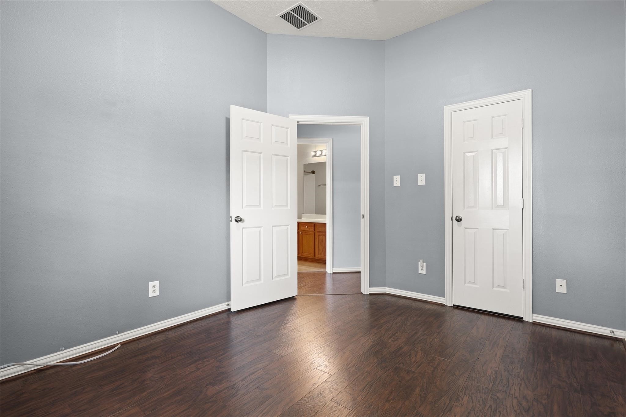 7611 Waterlilly Lane, Pearland, TX 77581