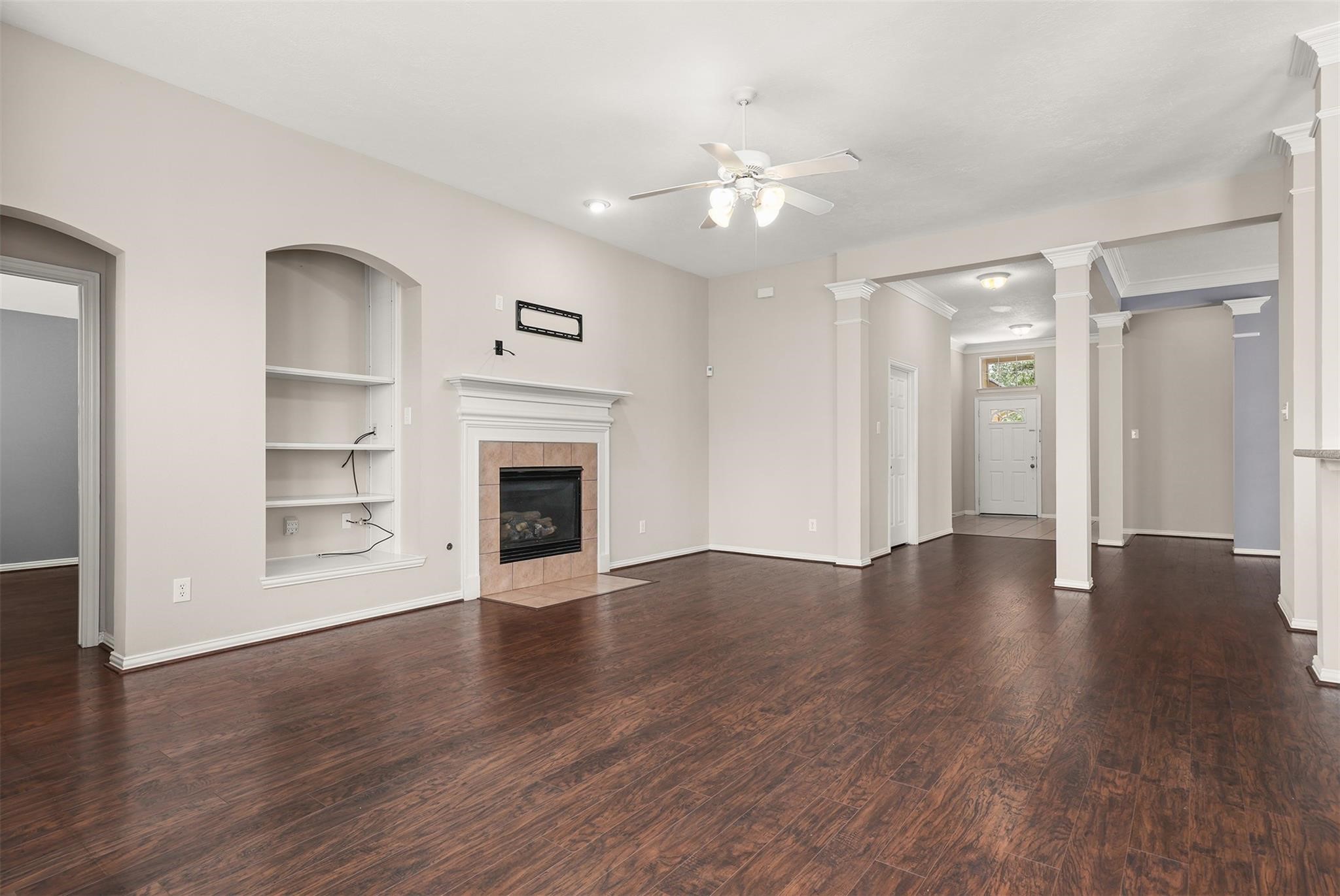 7611 Waterlilly Lane, Pearland, TX 77581
