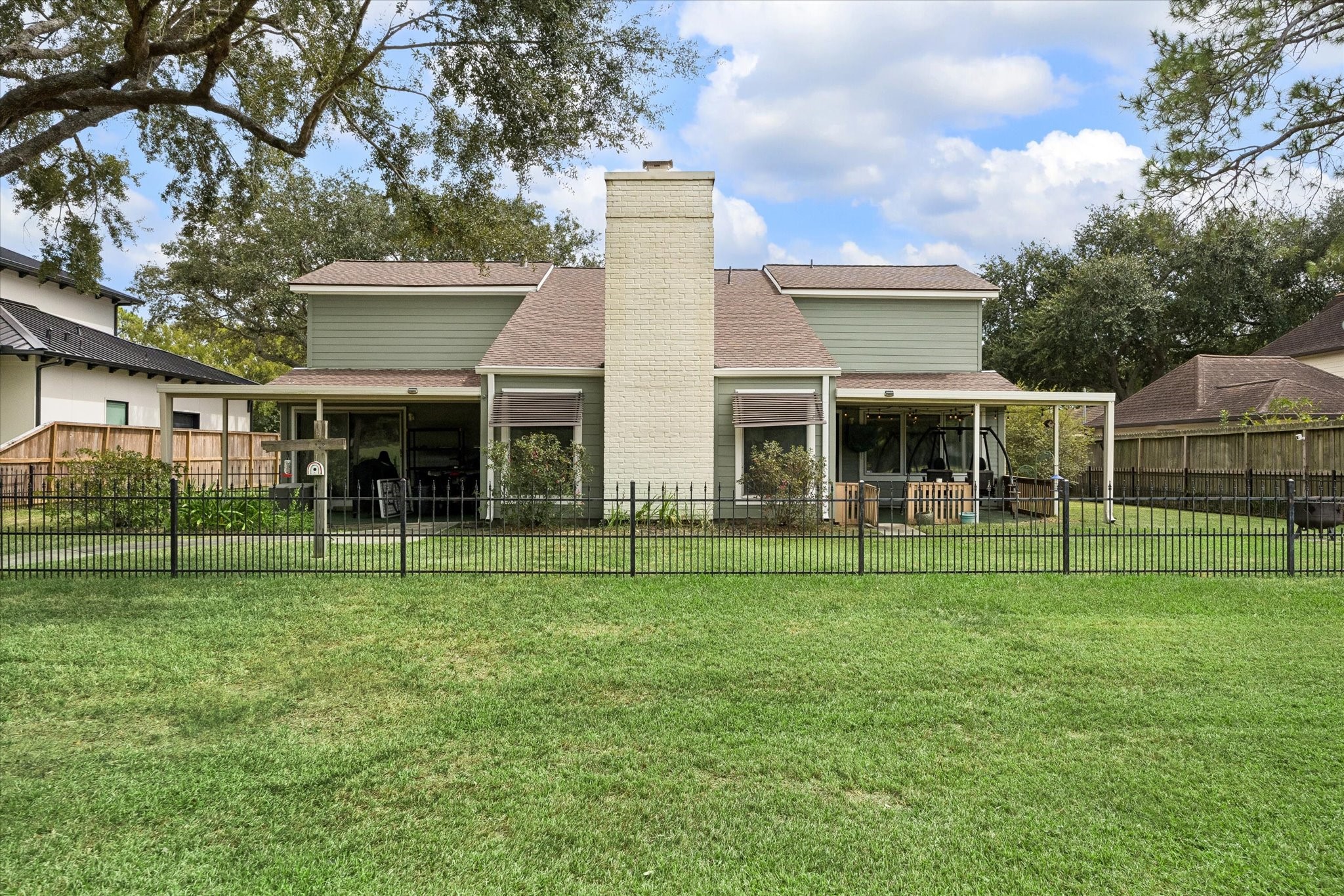 2218 Green Tee Drive Drive, Pearland, TX 77581