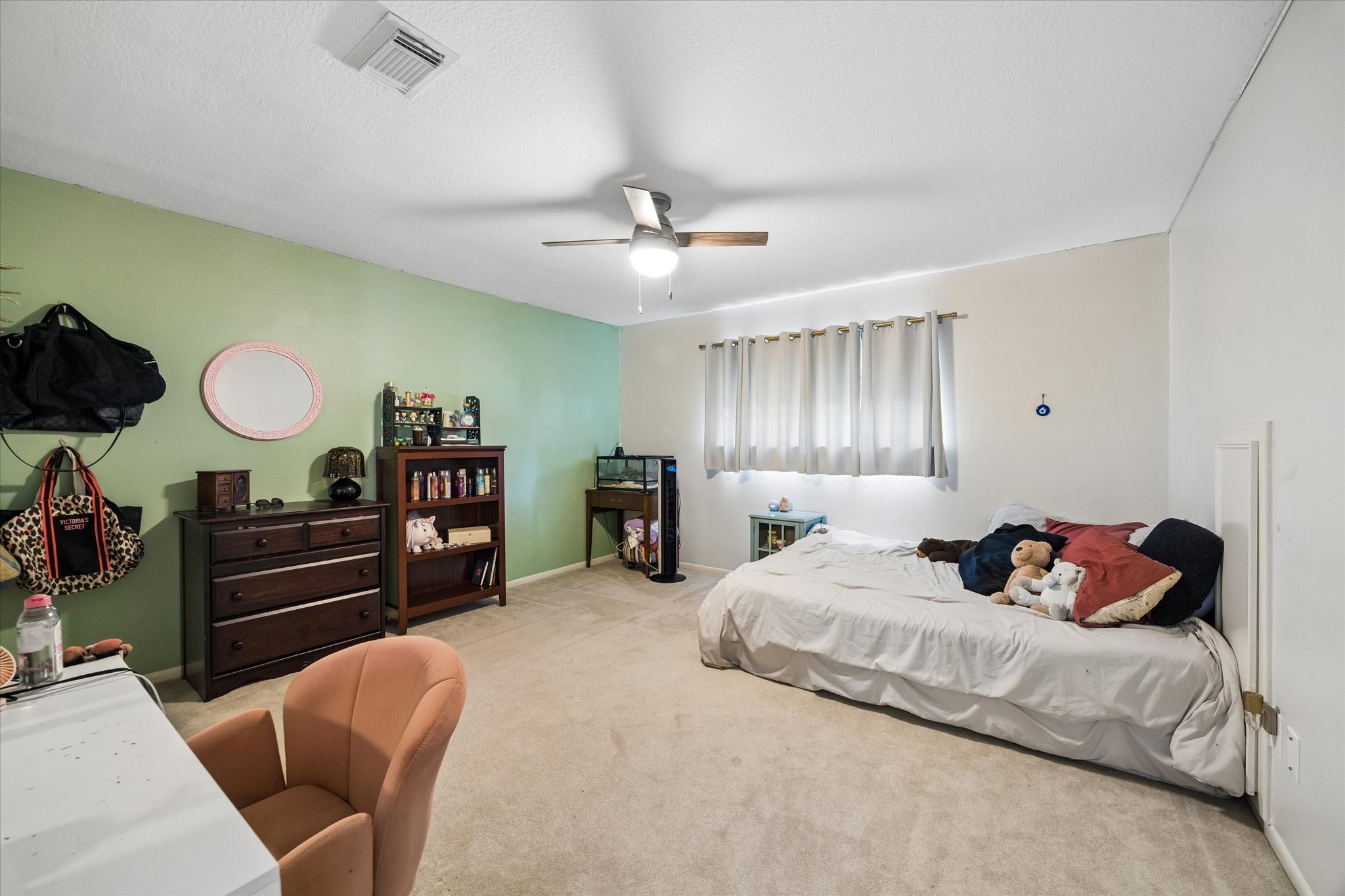 2218 Green Tee Drive Drive, Pearland, TX 77581
