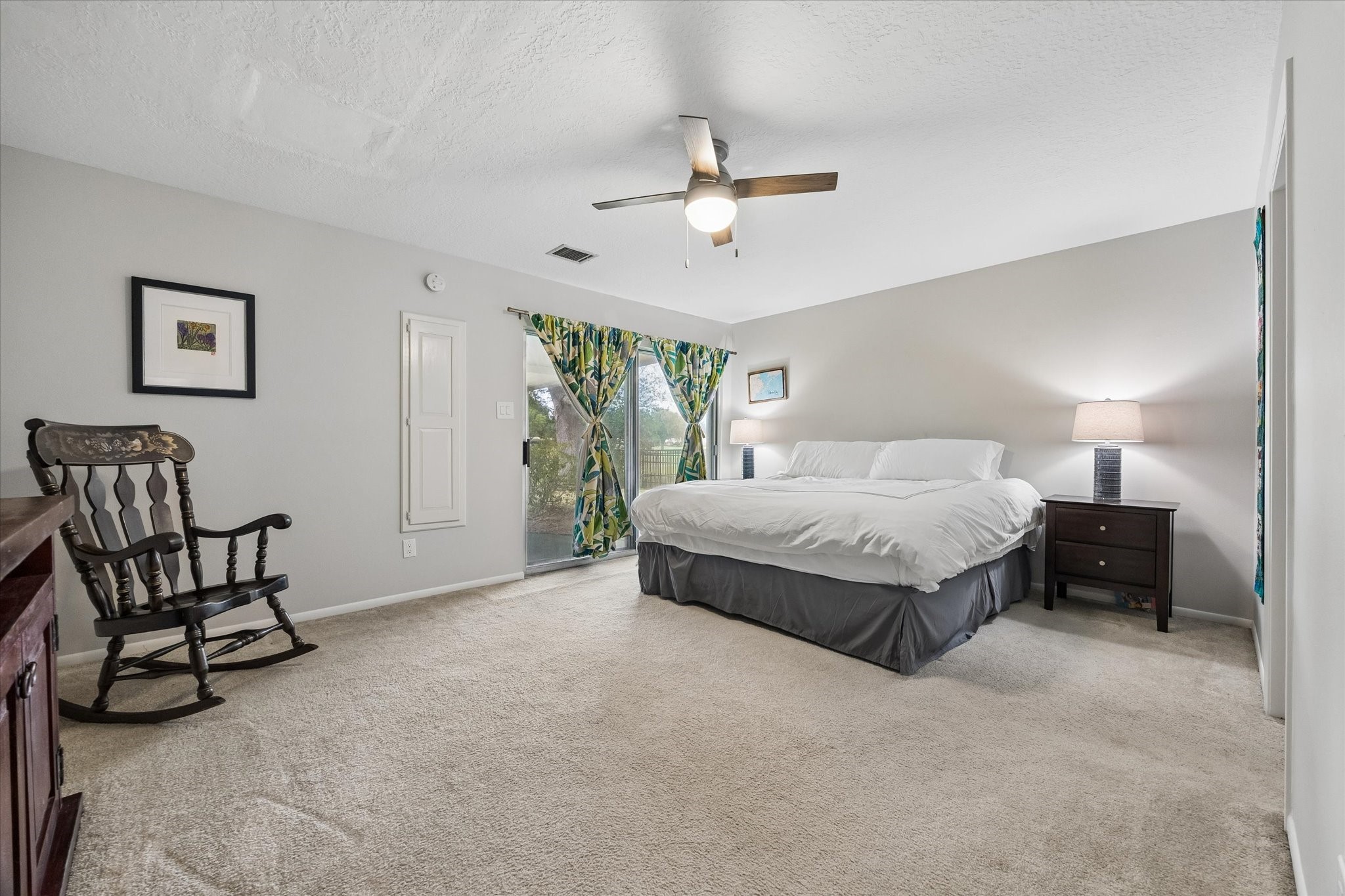 2218 Green Tee Drive Drive, Pearland, TX 77581