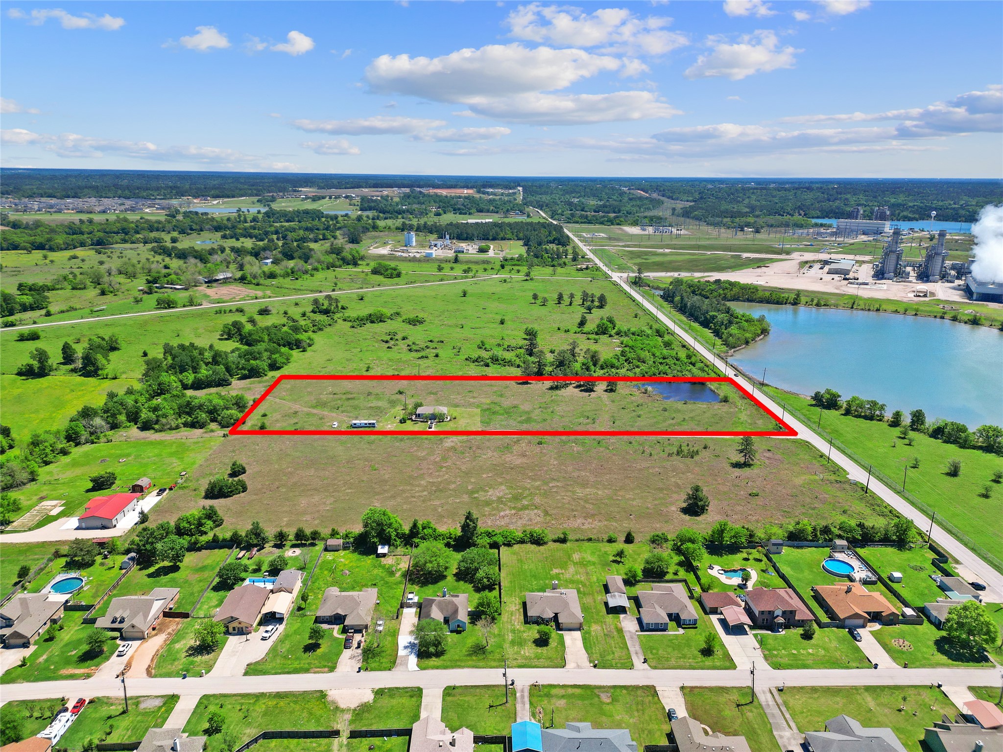 11242 Longstreet Road, Willis, TX 77318