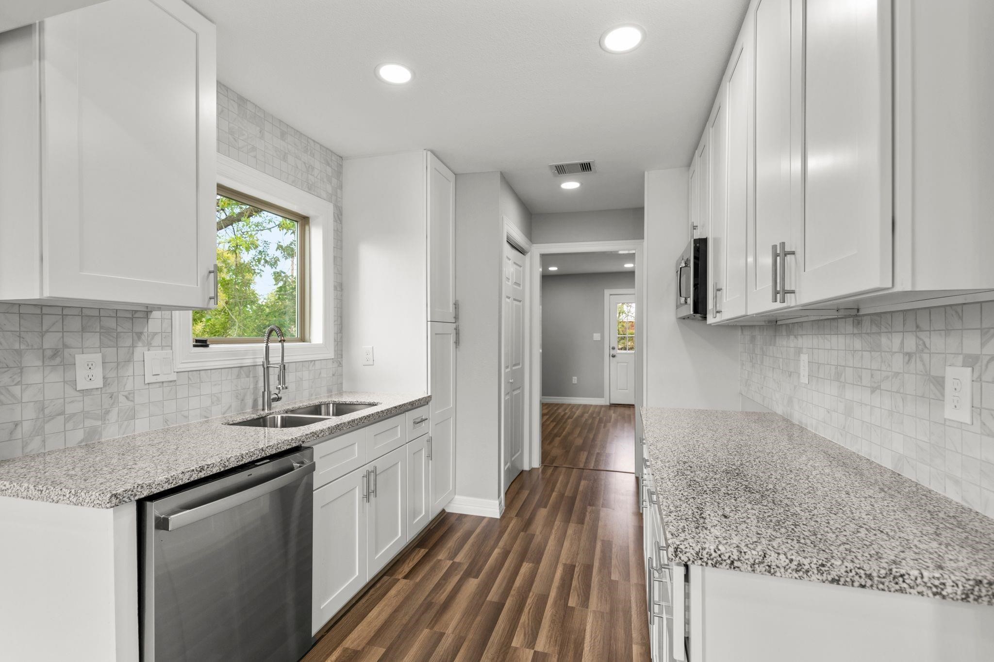 5210 Pickfair Street, Houston, TX 77026