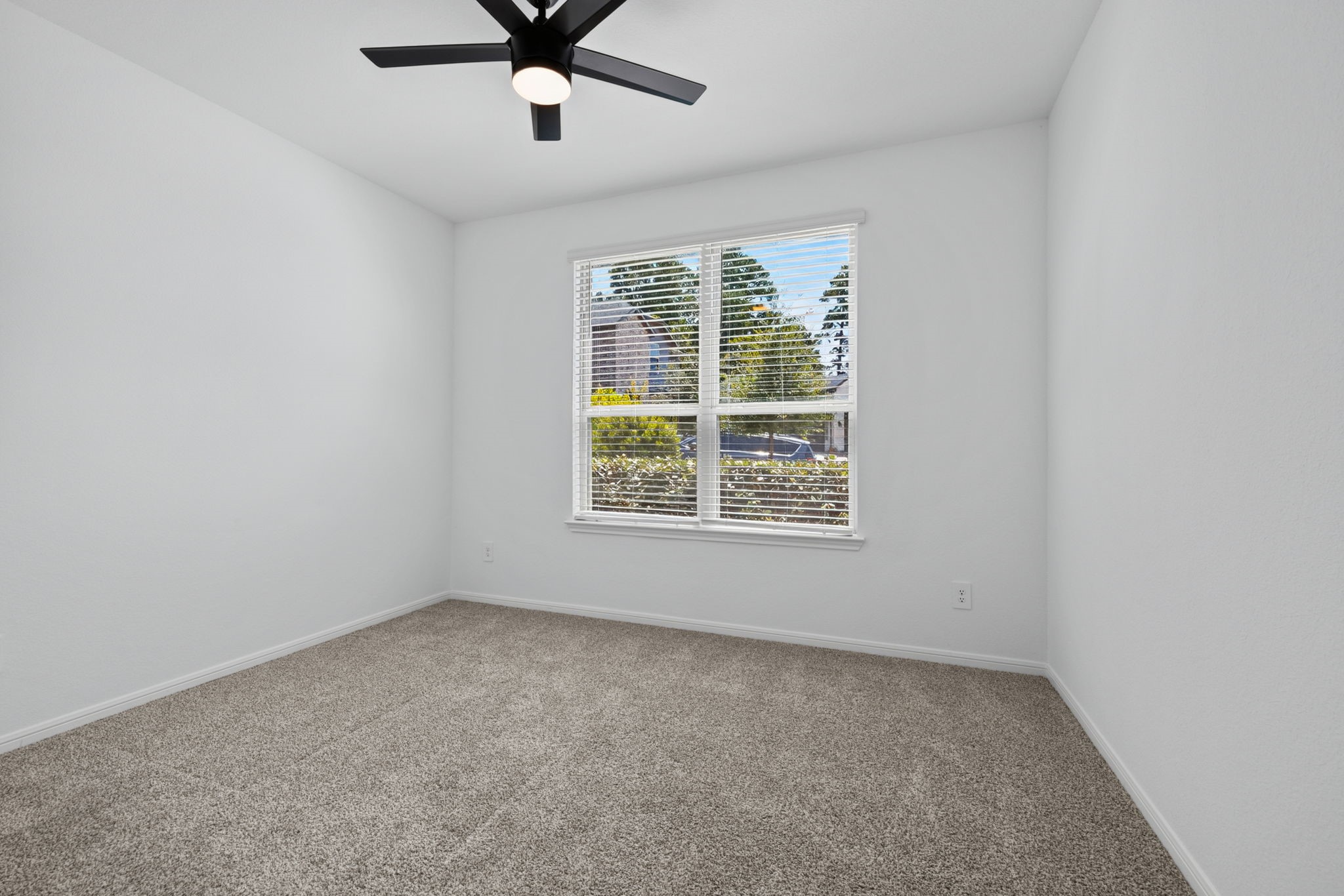 373 Pleasant Hill Way, Conroe, TX 77304
