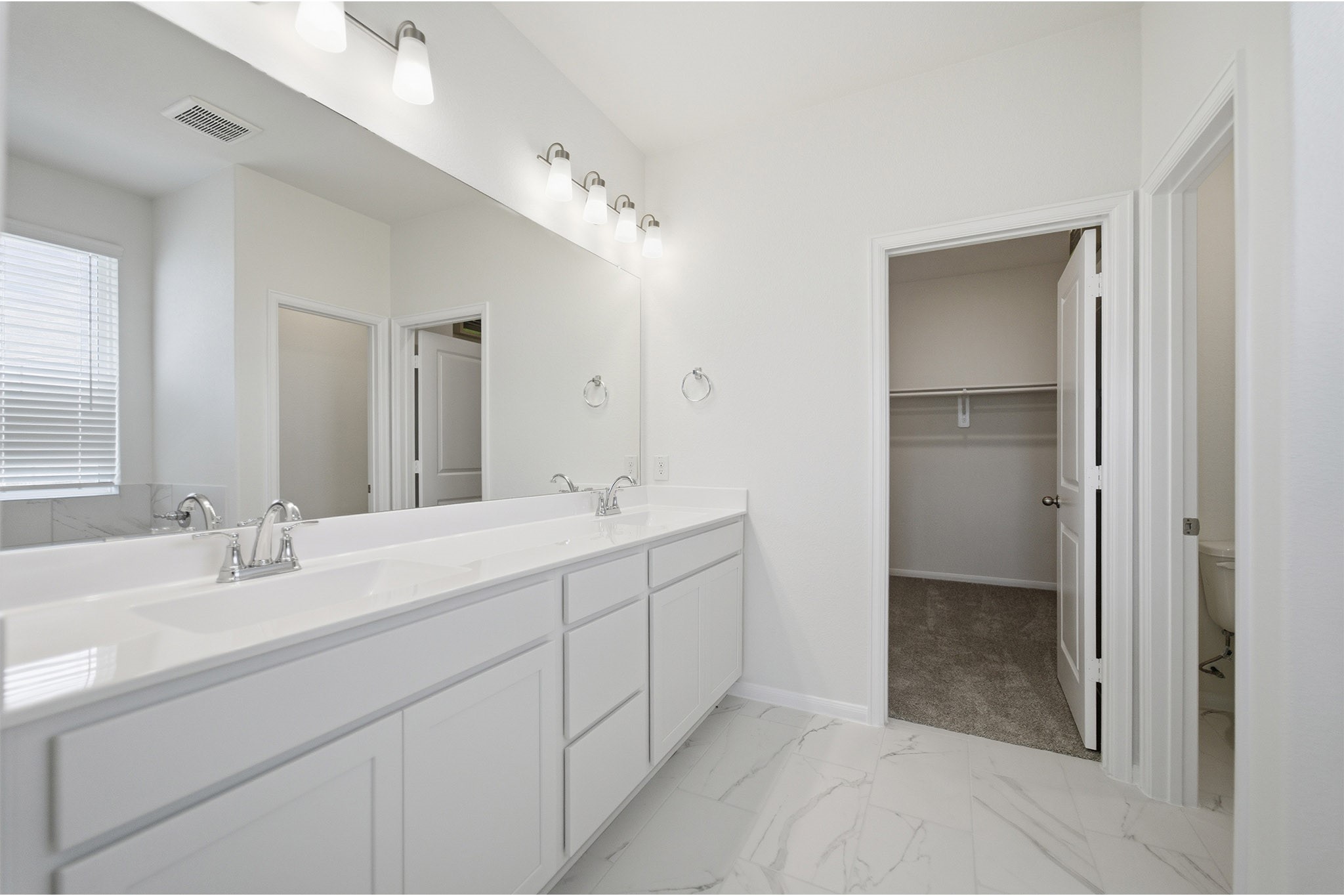 8635 Jade Hill Drive, Rosharon, TX 77583