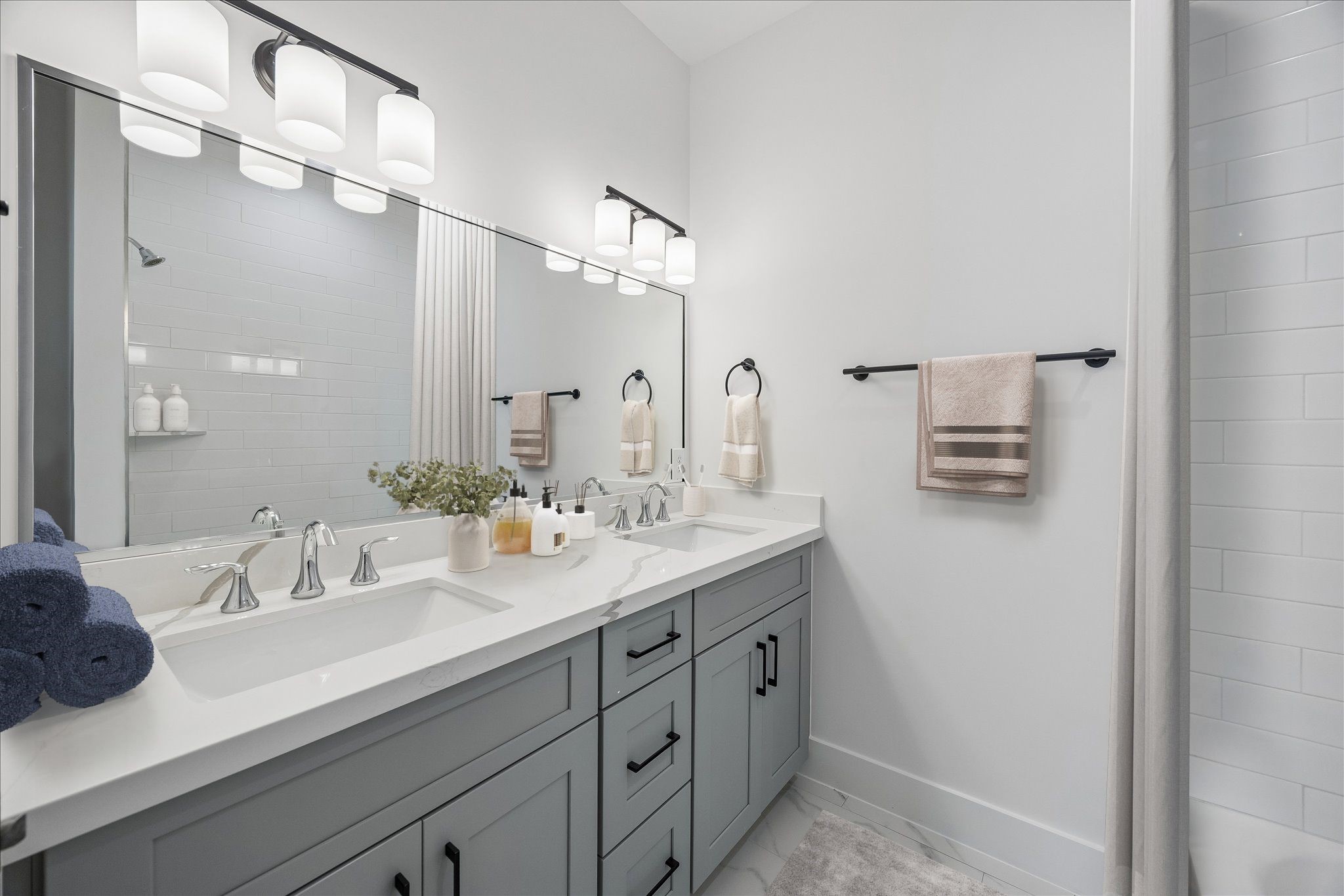 1832 W Tidwell Road, Houston, TX 77091