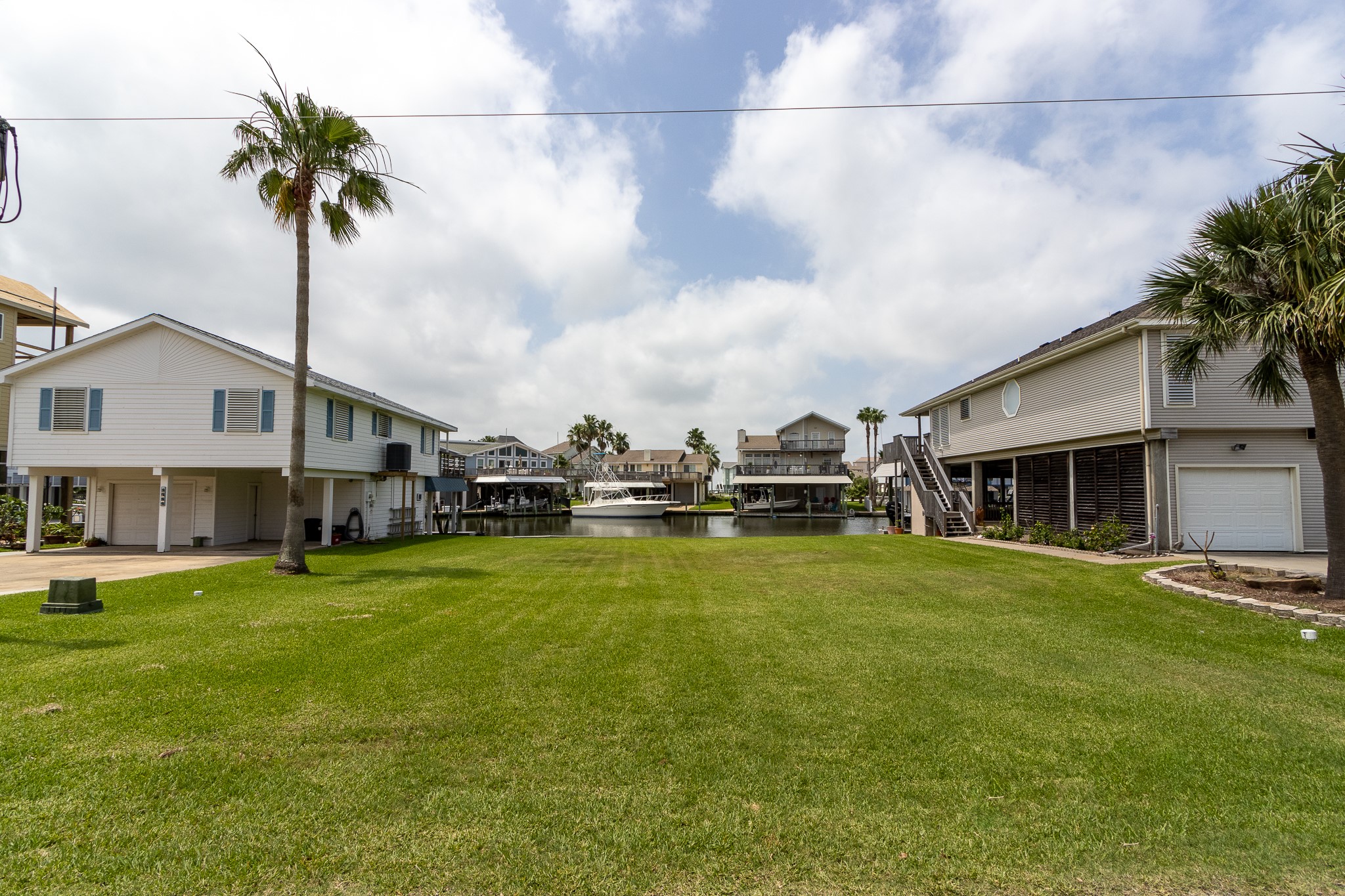 Lot 46 Bamboo Road, Tiki Island, TX 77554