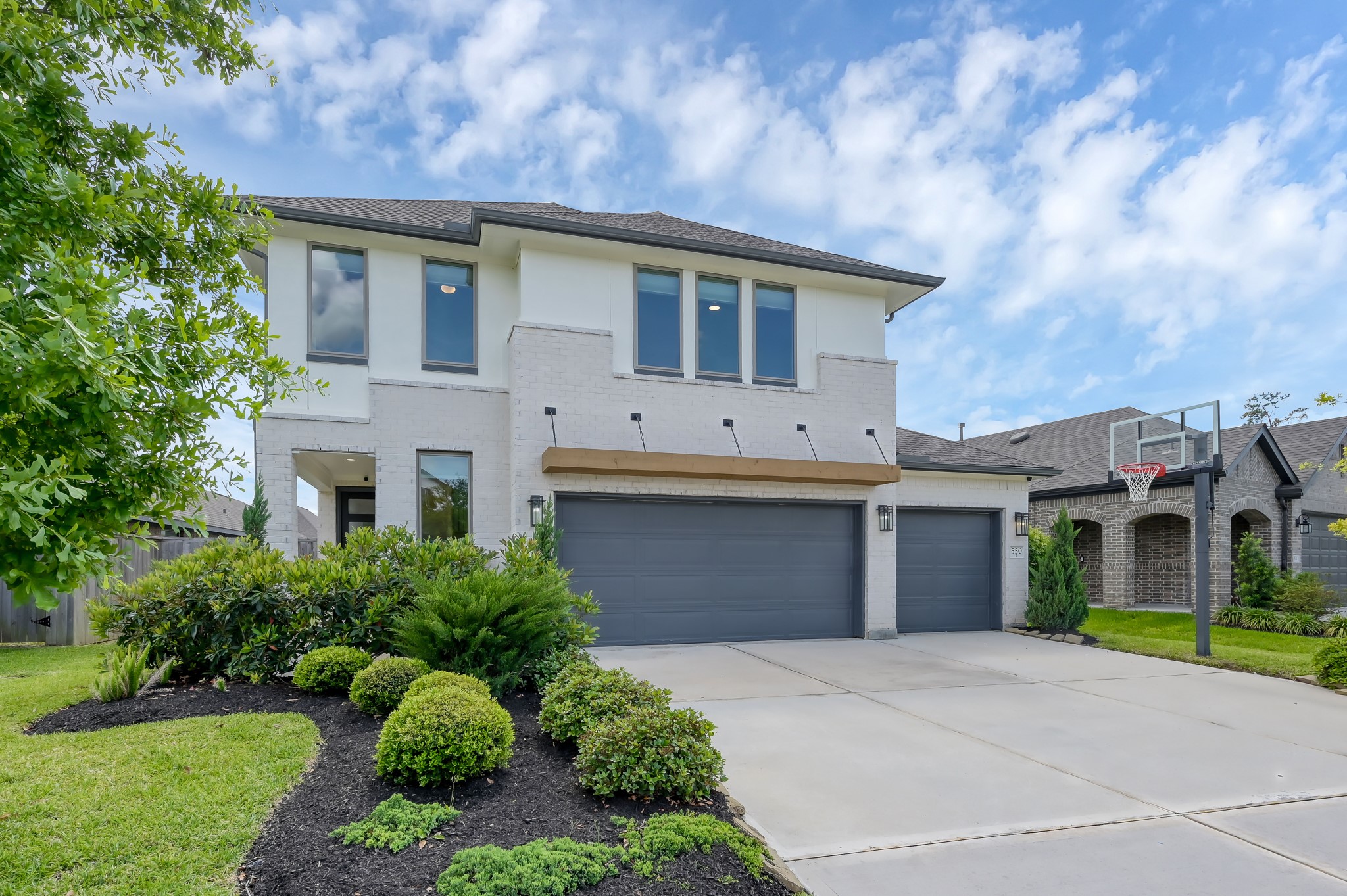 550 Chestnut Reef Court, Conroe, TX 77304 550 Chestnut Reef Court, Conroe, TX 77304
