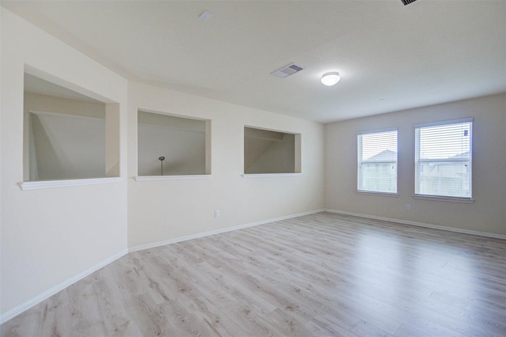 1485 Foshee Court, Alvin, TX 77511