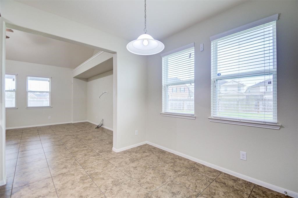 1485 Foshee Court, Alvin, TX 77511