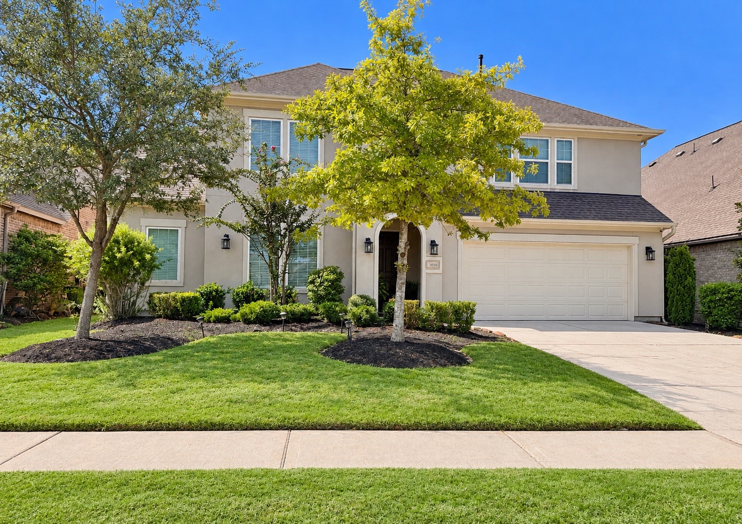 Welcome to 28216 Regal Wood Ct.