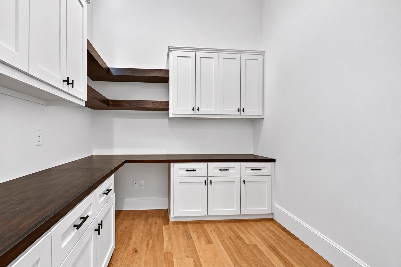Planning room is great to hide away those daily tasks