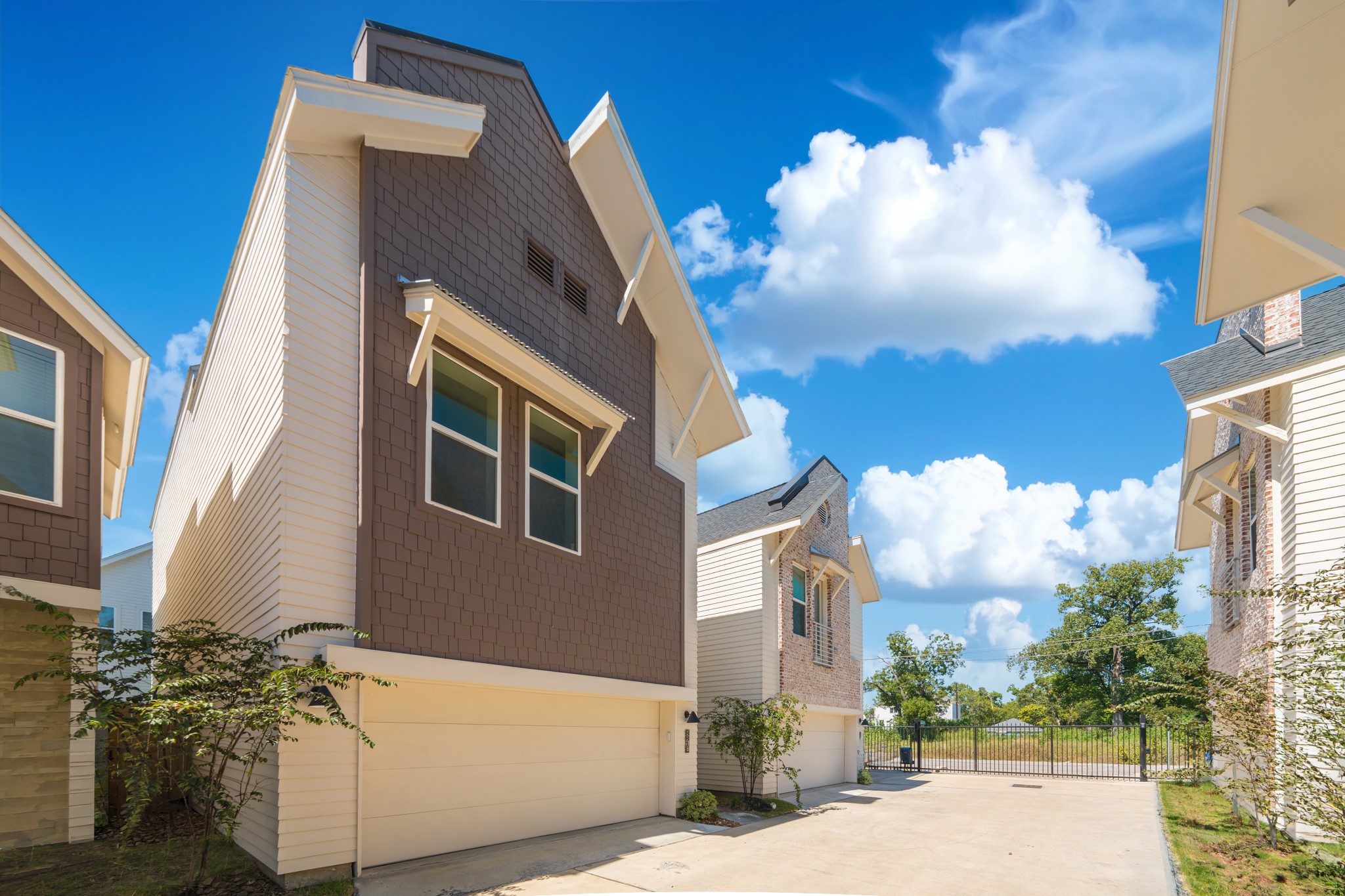881 Rachel Street, #E, Houston, TX 77091