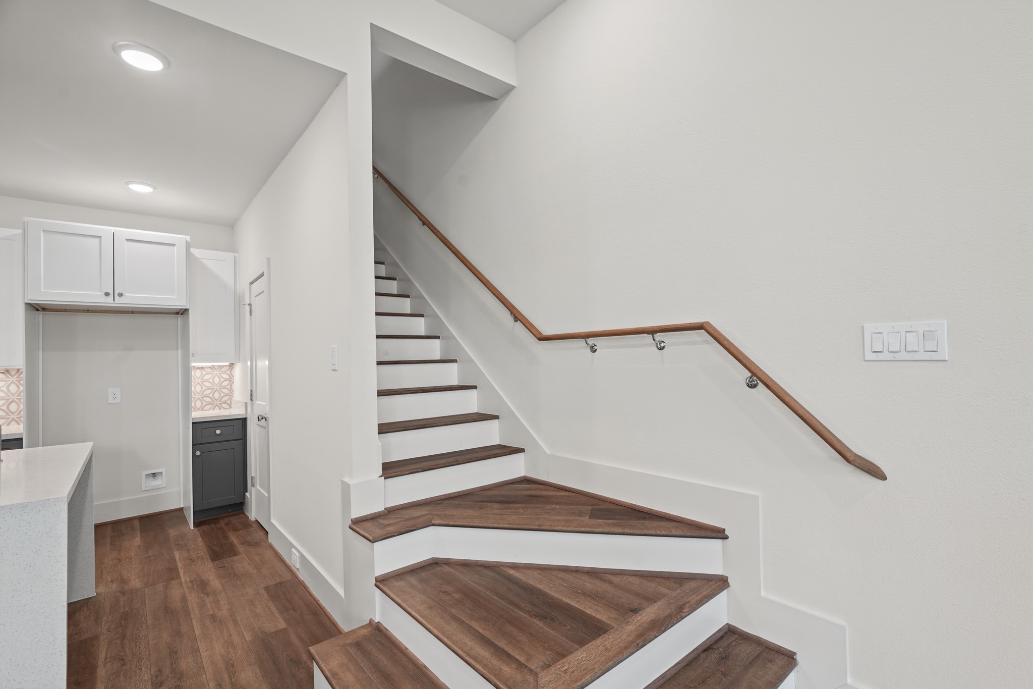 881 Rachel Street, #E, Houston, TX 77091