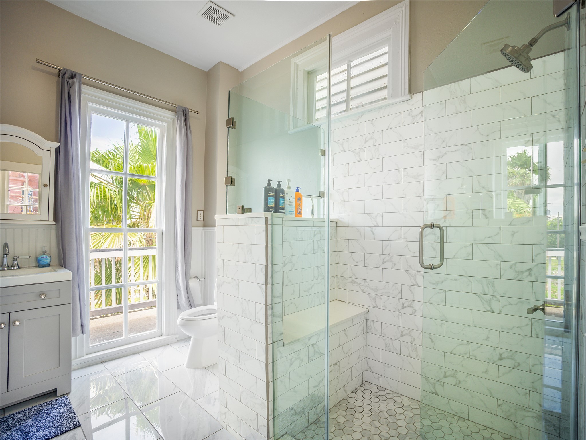 1605 Market Street, Galveston, TX 77550