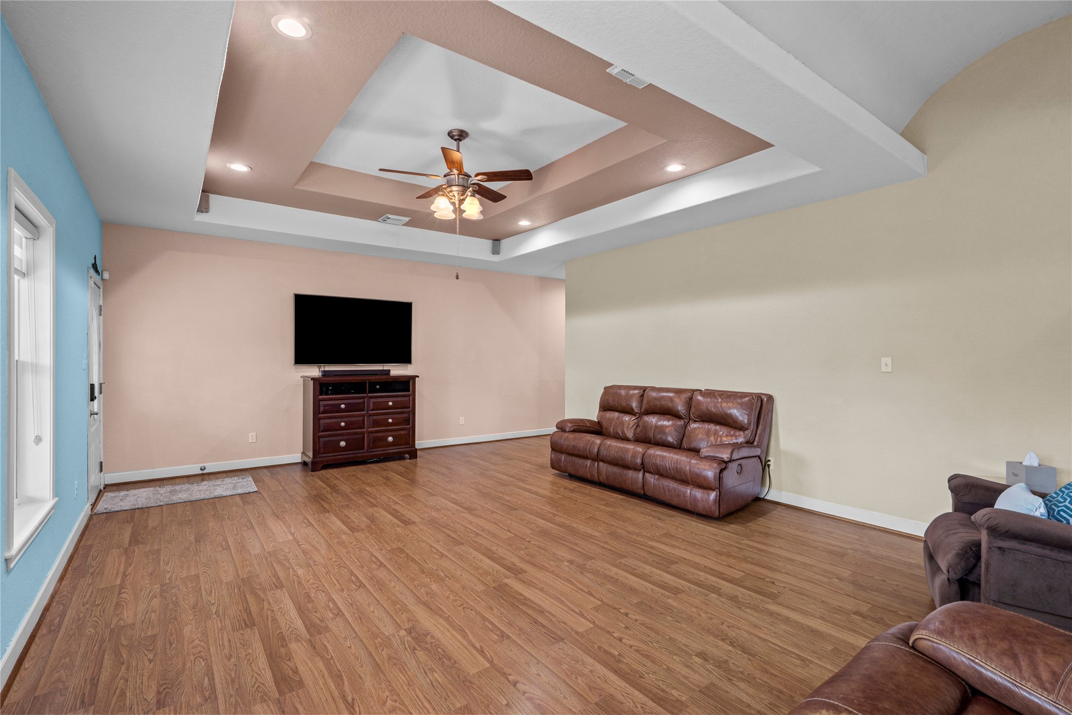 4886 Wickwillow Lane, Alvin, TX 77511