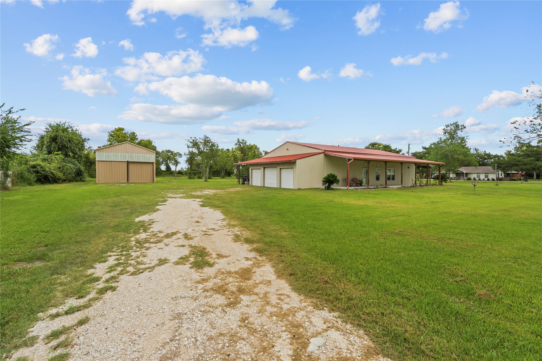 4886 Wickwillow Lane, Alvin, TX 77511