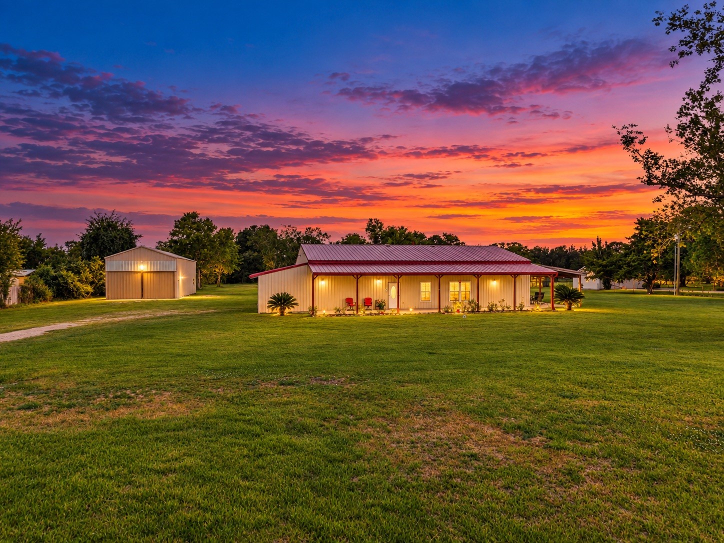 4886 Wickwillow Lane, Alvin, TX 77511